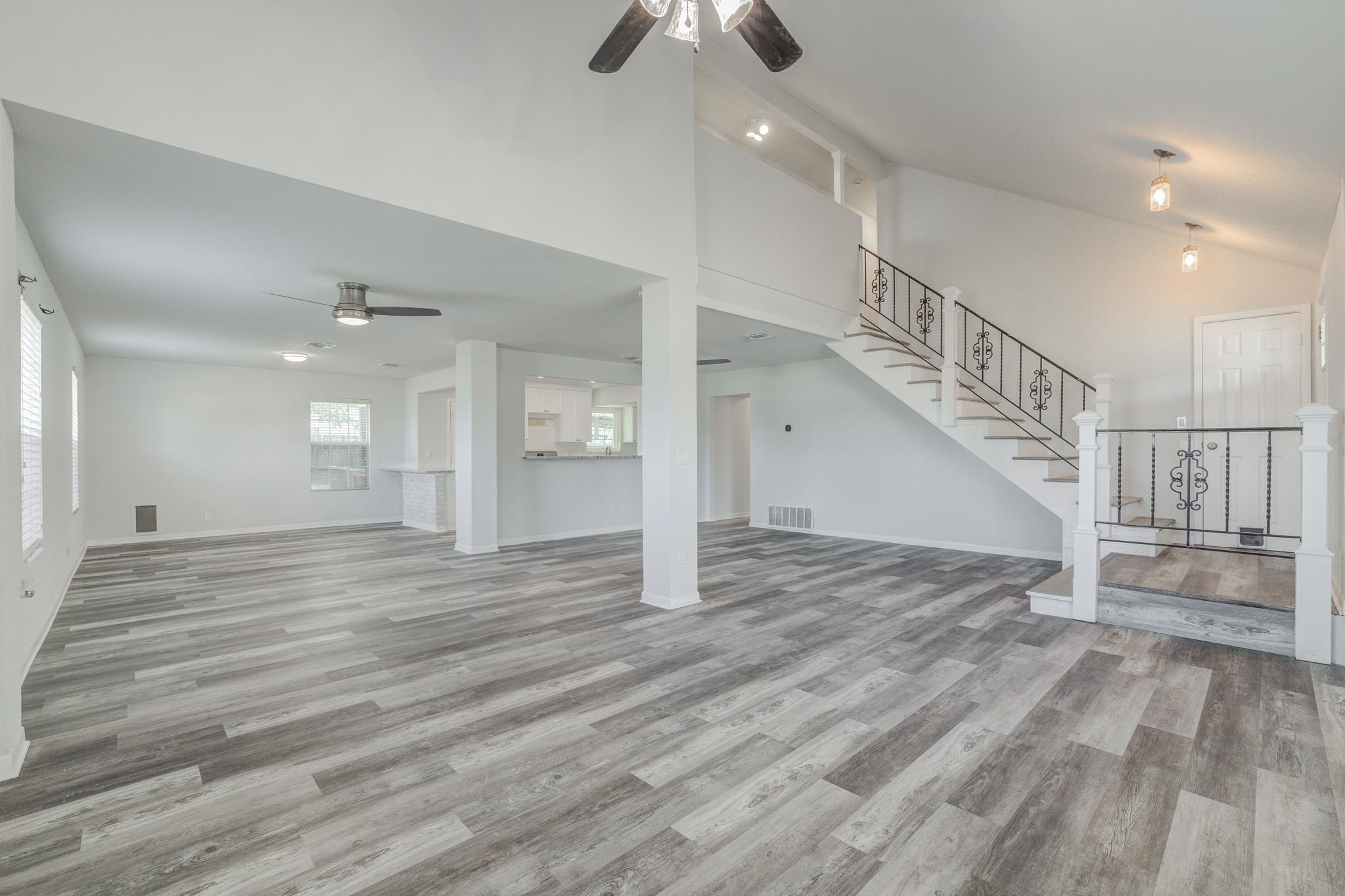 1509 SW Hill ST, Bastrop, TX 78602