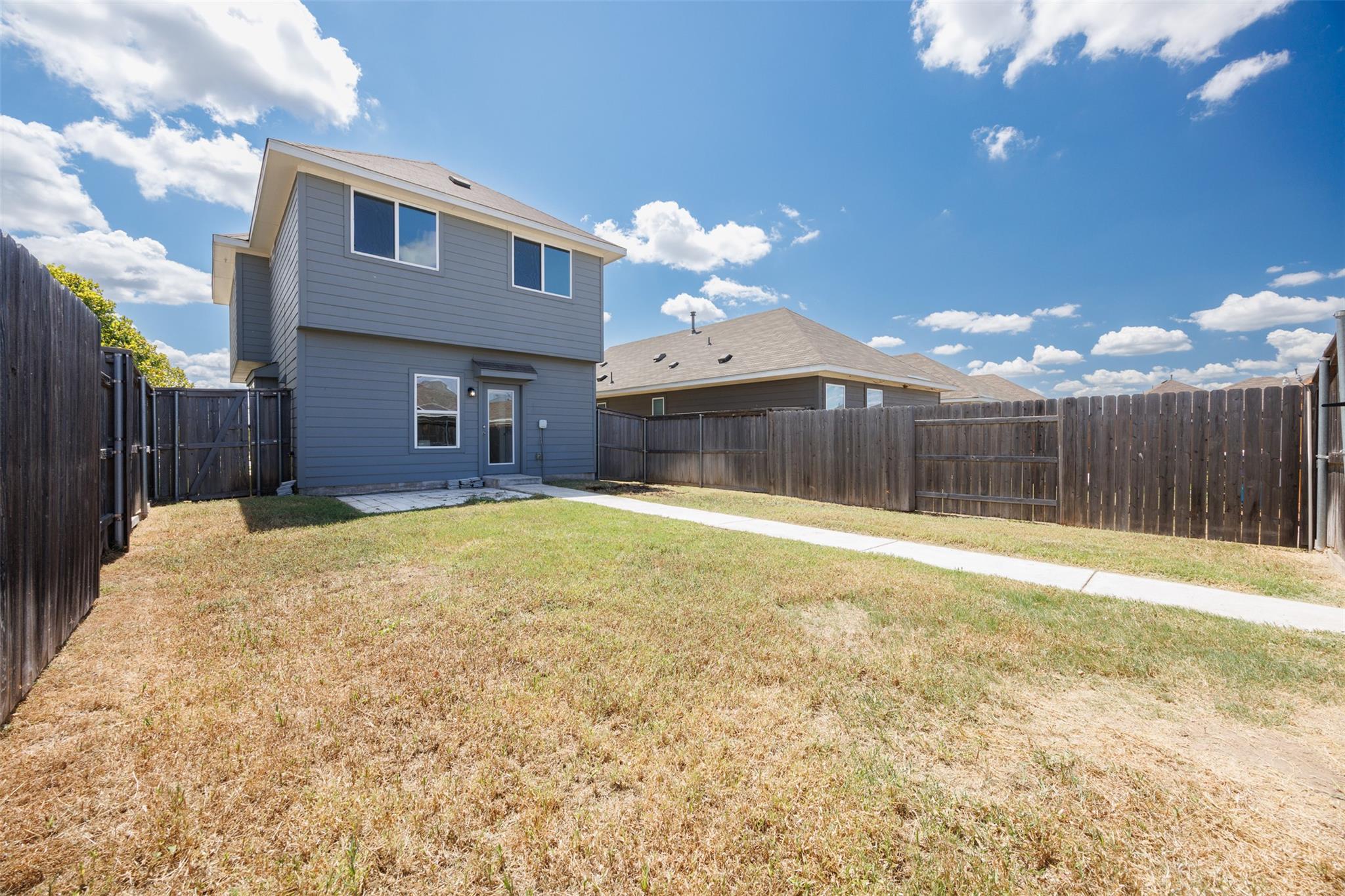 1220 Esplanade PKWY, San Marcos, TX 78666
