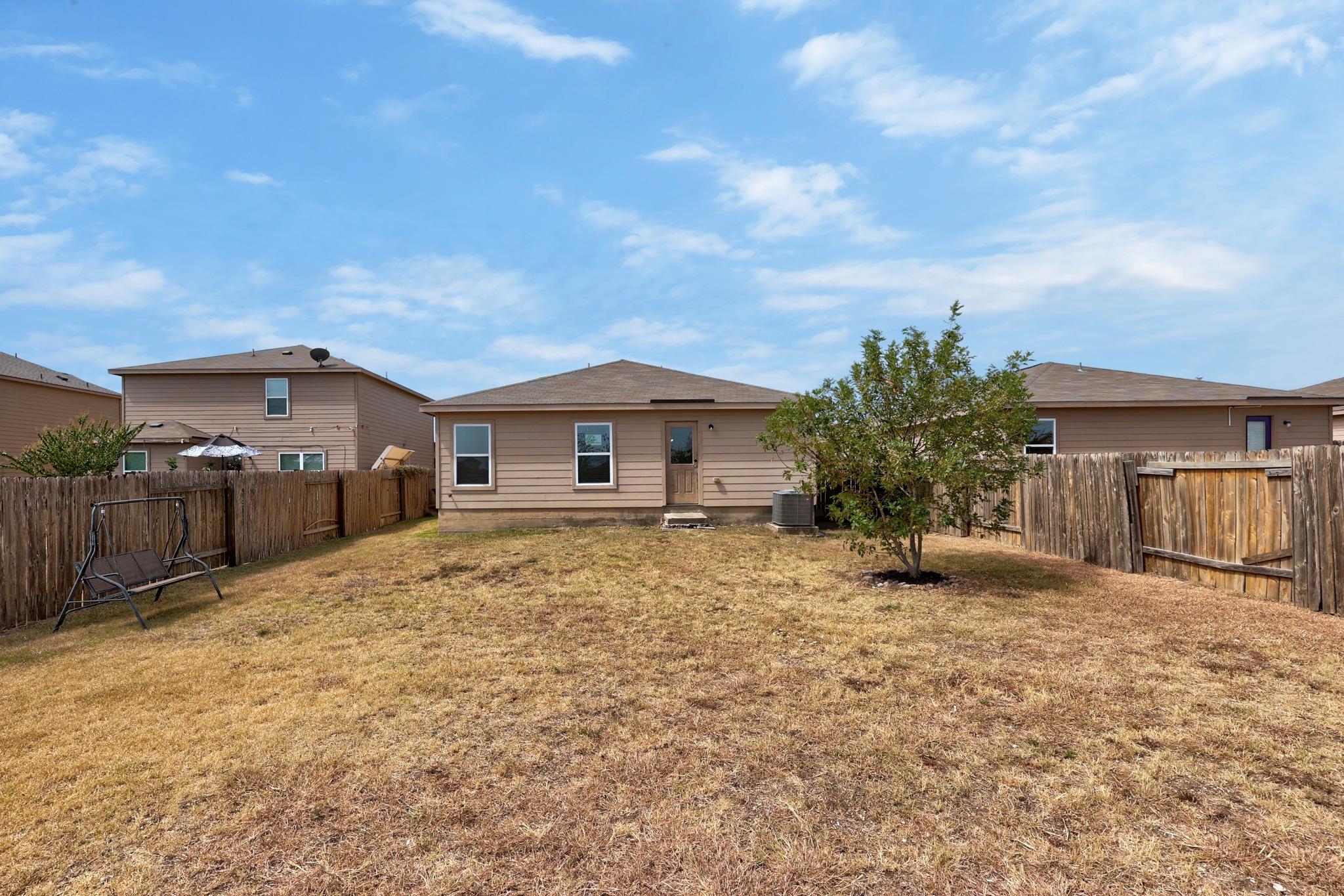 228 Millers Loop, Jarrell, TX 76537