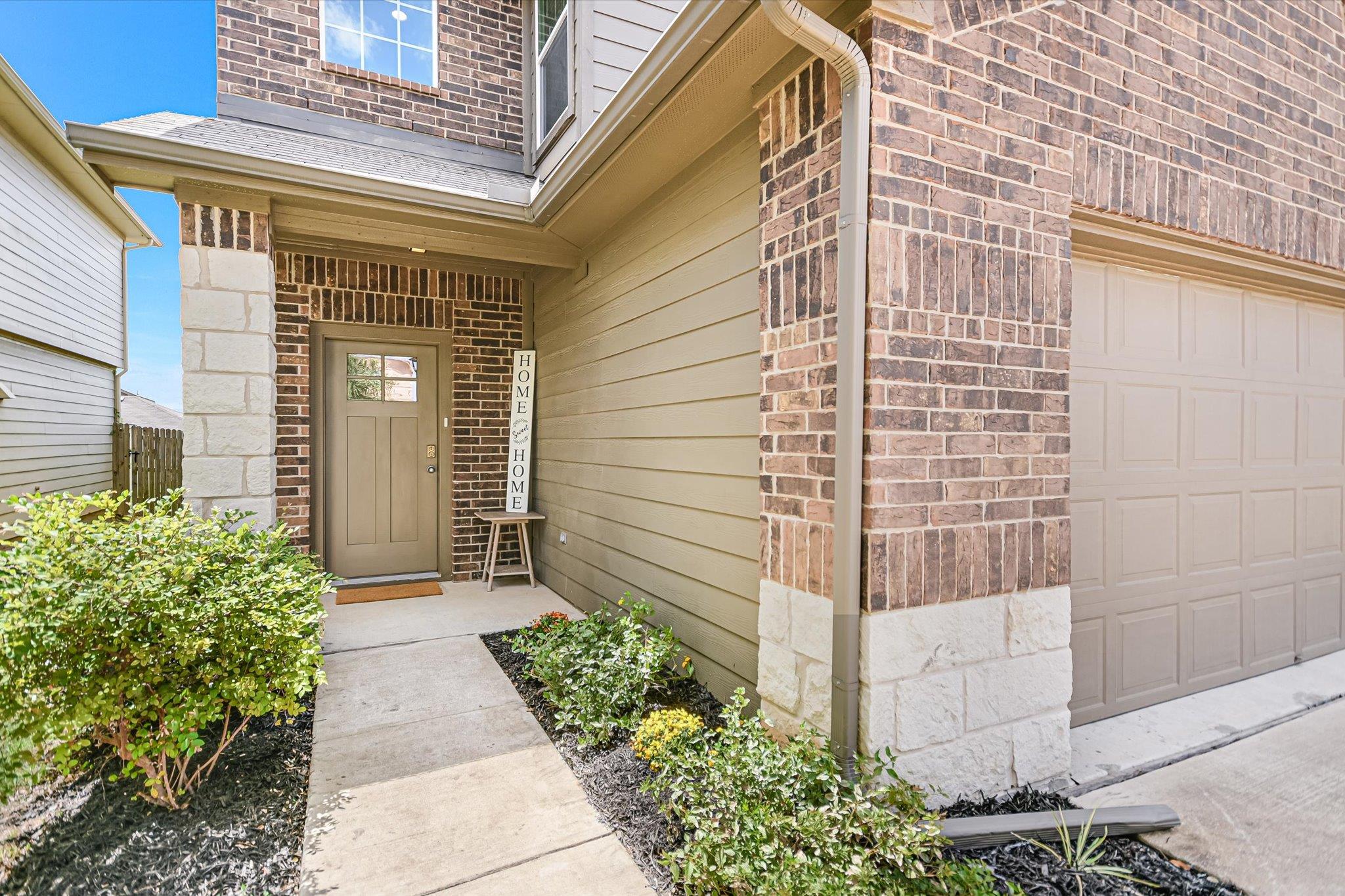 3417 Couch DR, Pflugerville, TX 78660