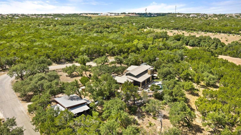 10598 Davy Crockett DR, Austin, TX 78737