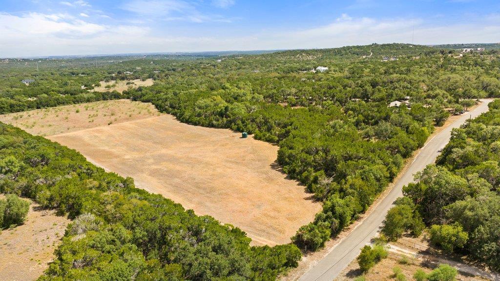 10598 Davy Crockett DR, Austin, TX 78737
