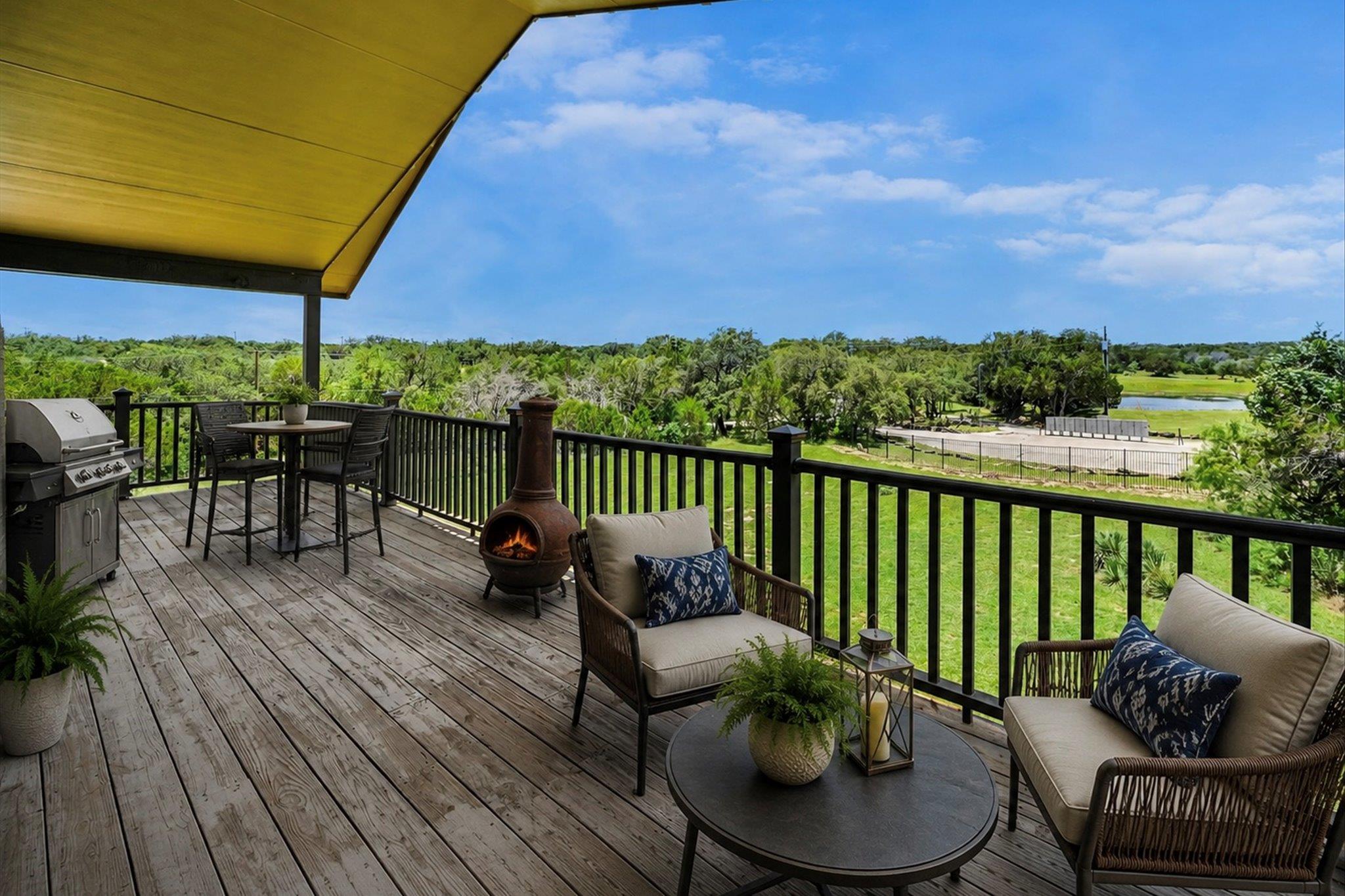 112 Ridge Harbor DR, Spicewood, TX 78669