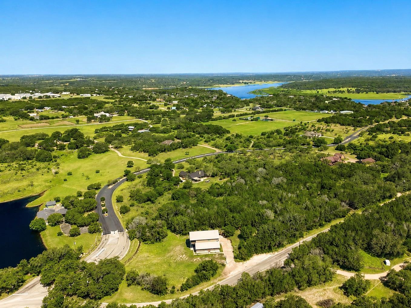 112 Ridge Harbor DR, Spicewood, TX 78669