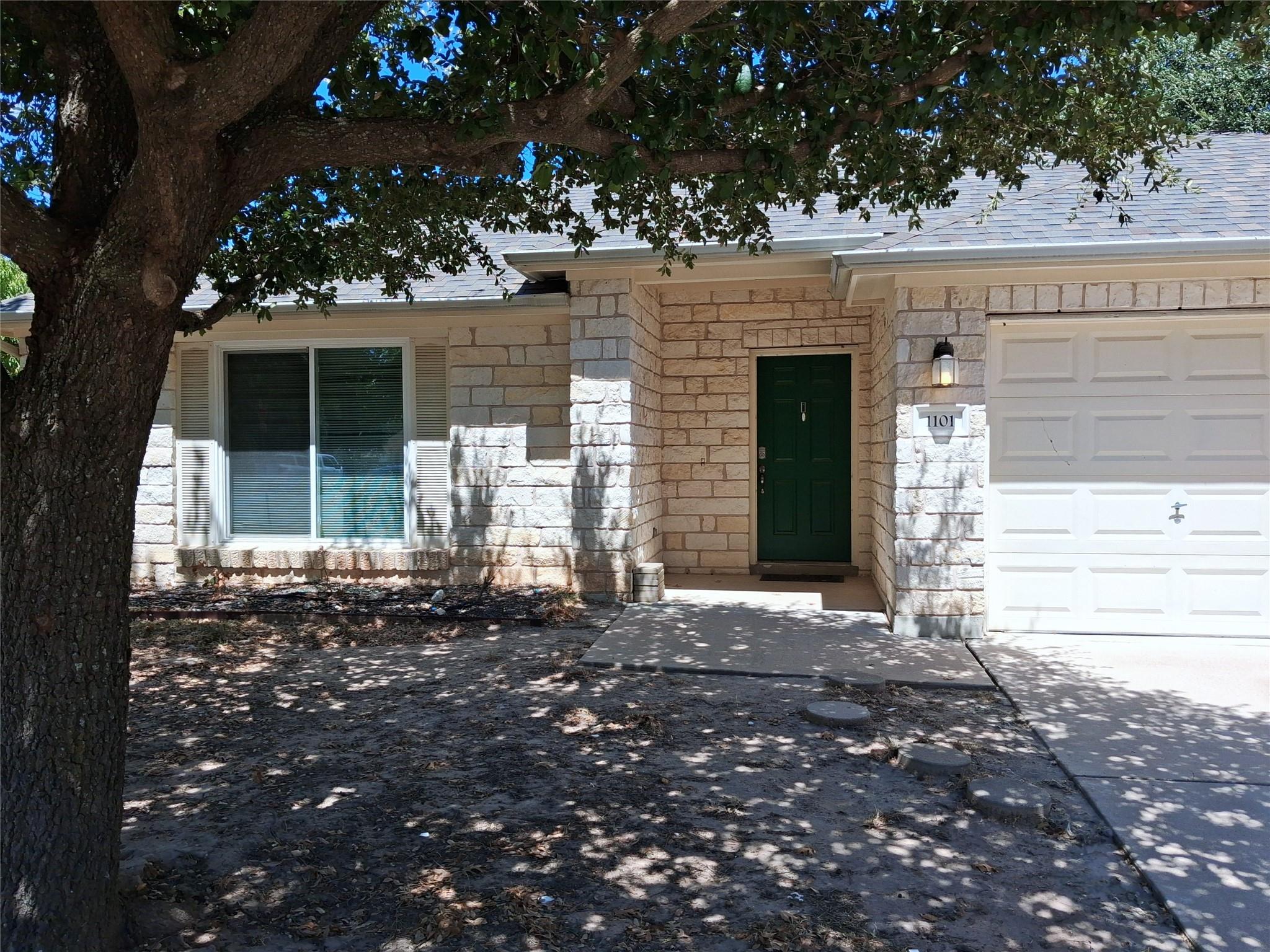 1101 Downridge DR, Leander, TX 78641