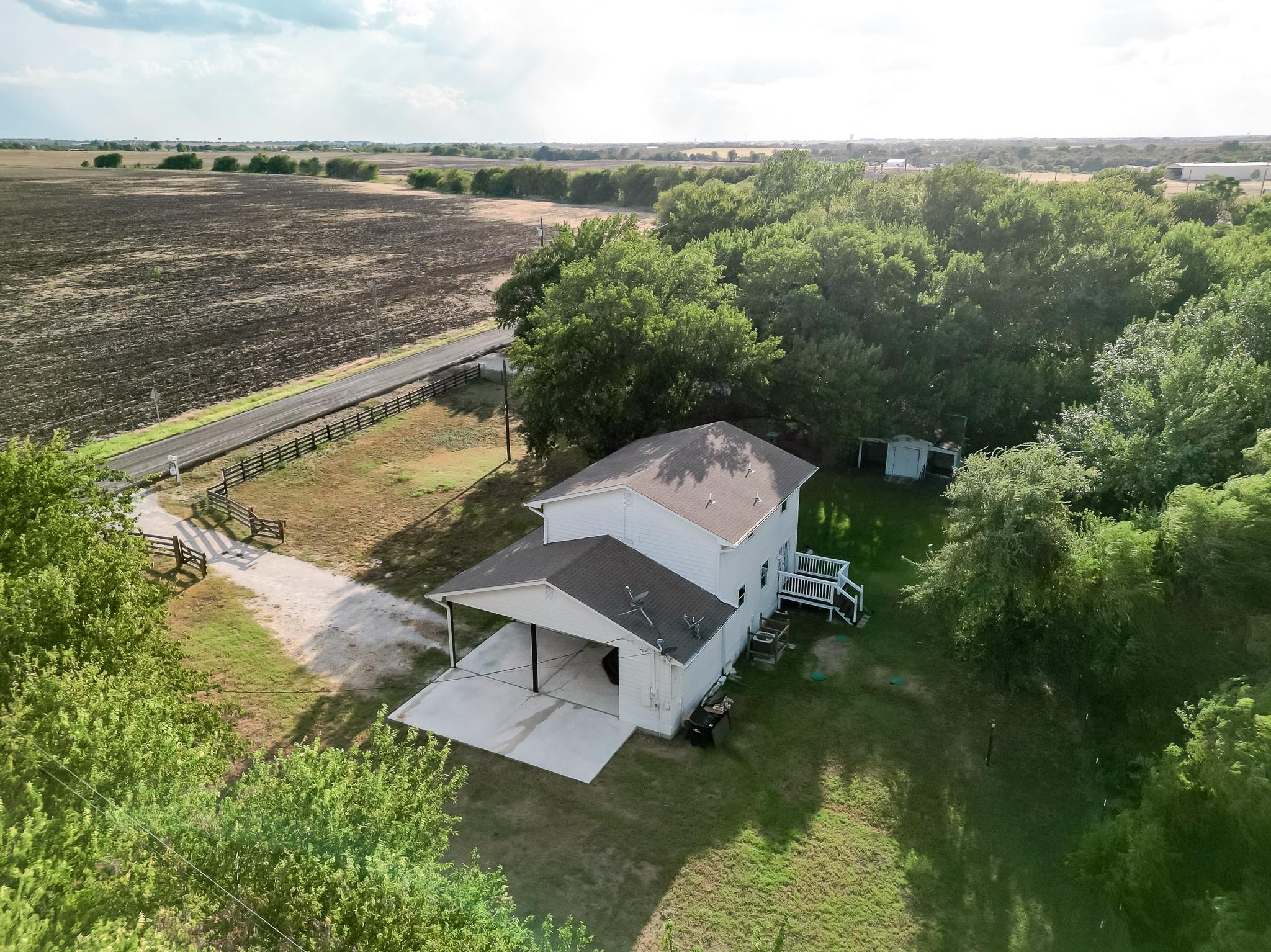 93 County Road 130, Georgetown, TX 78626
