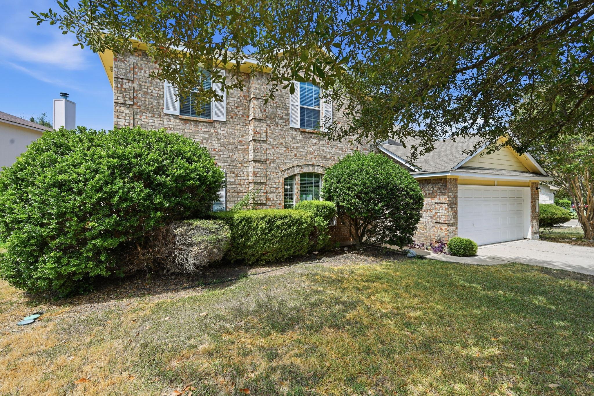 1635 Abbey LN, Cedar Park, TX 78613