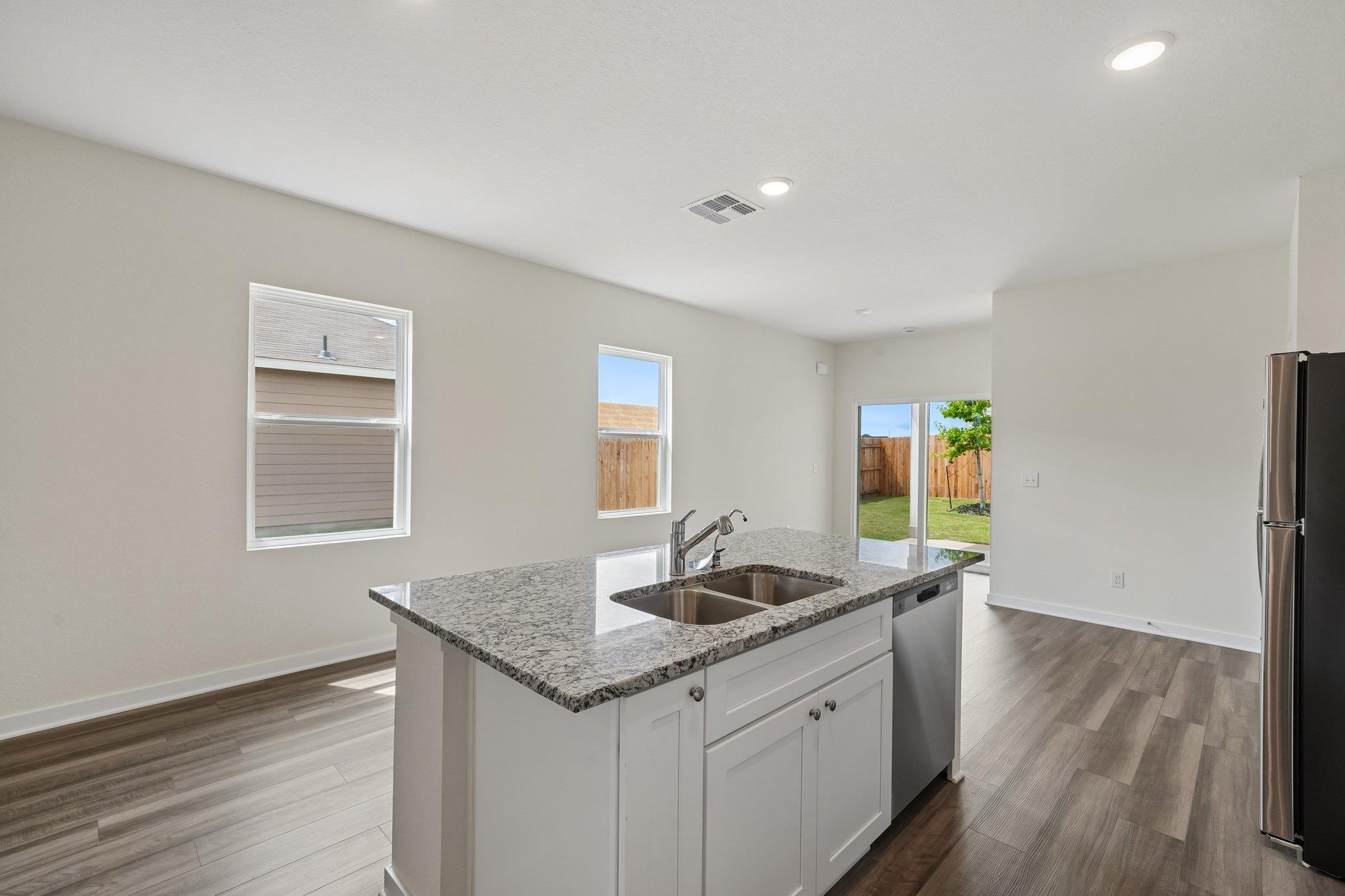 453 Old Western Ps, Jarrell, TX 76537