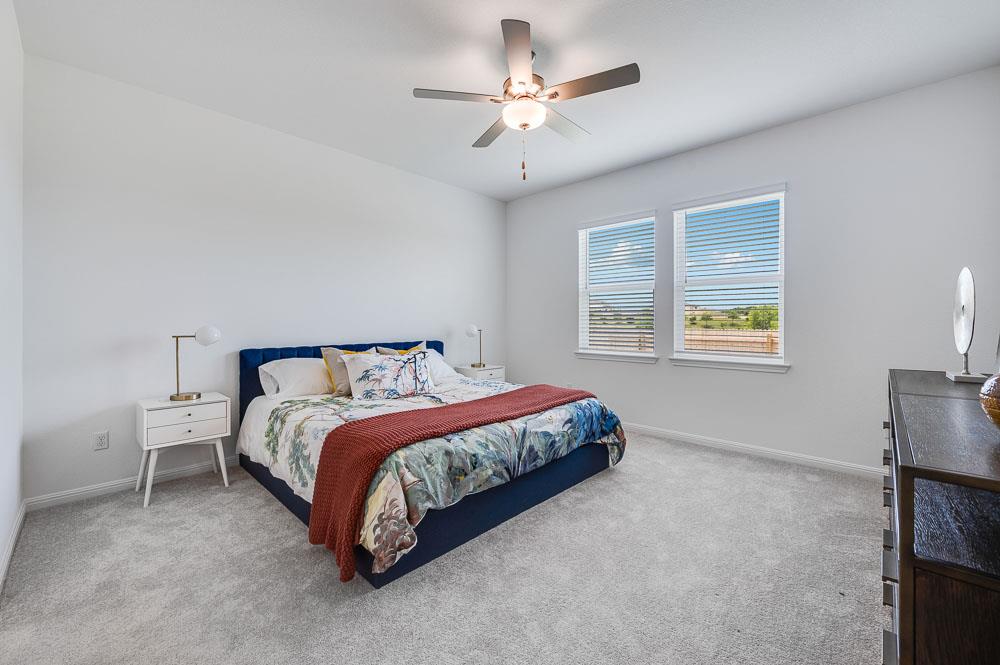 4009 Wynn RD, Hutto, TX 78634