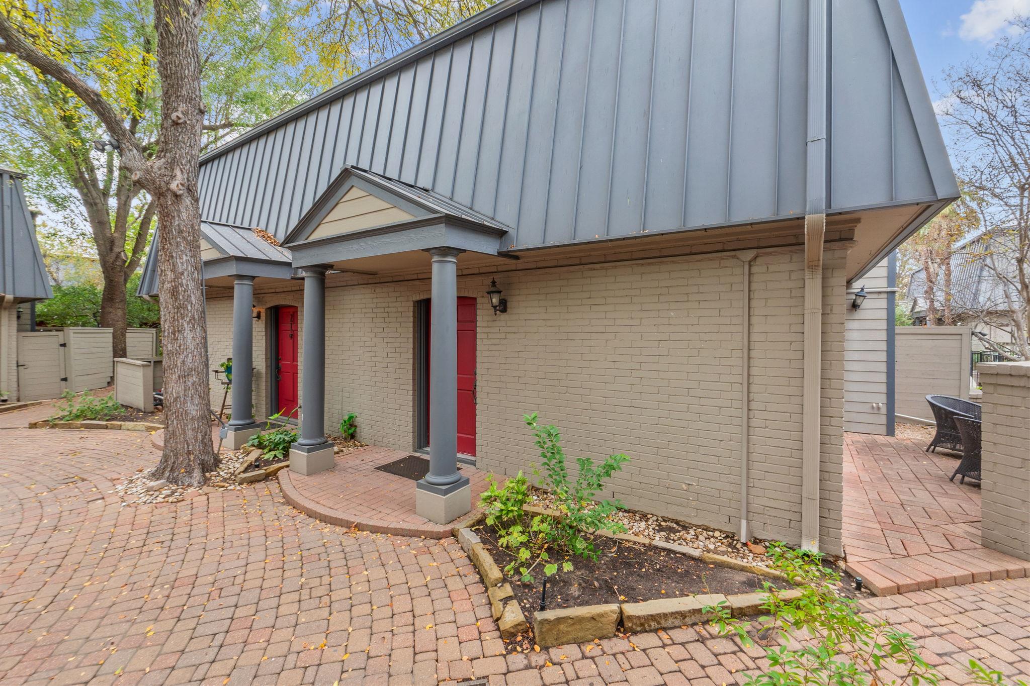 2500 Steck Ave #22, Austin, TX 78757
