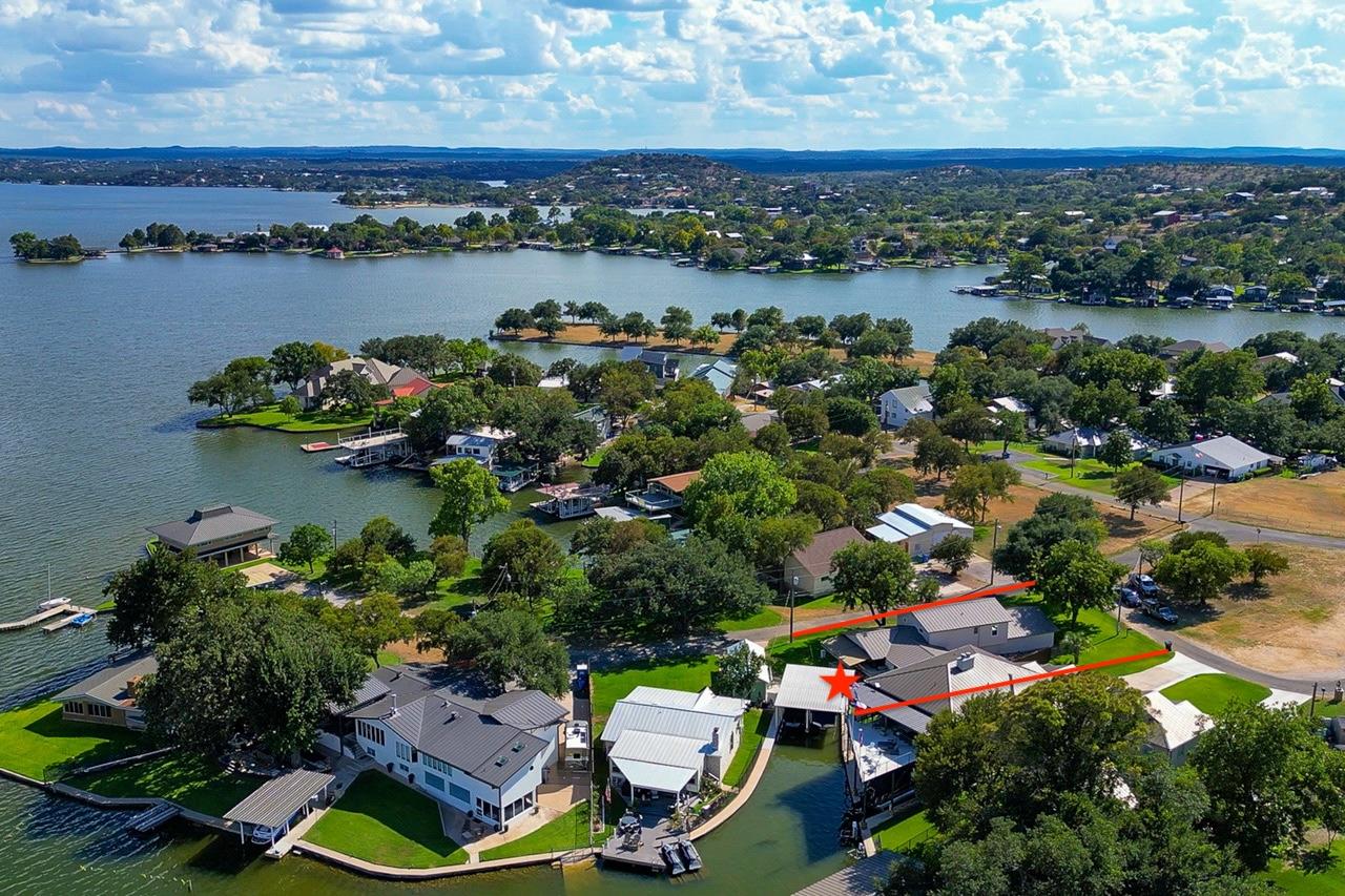 301 Princess LN, Sunrise Beach, TX 78643