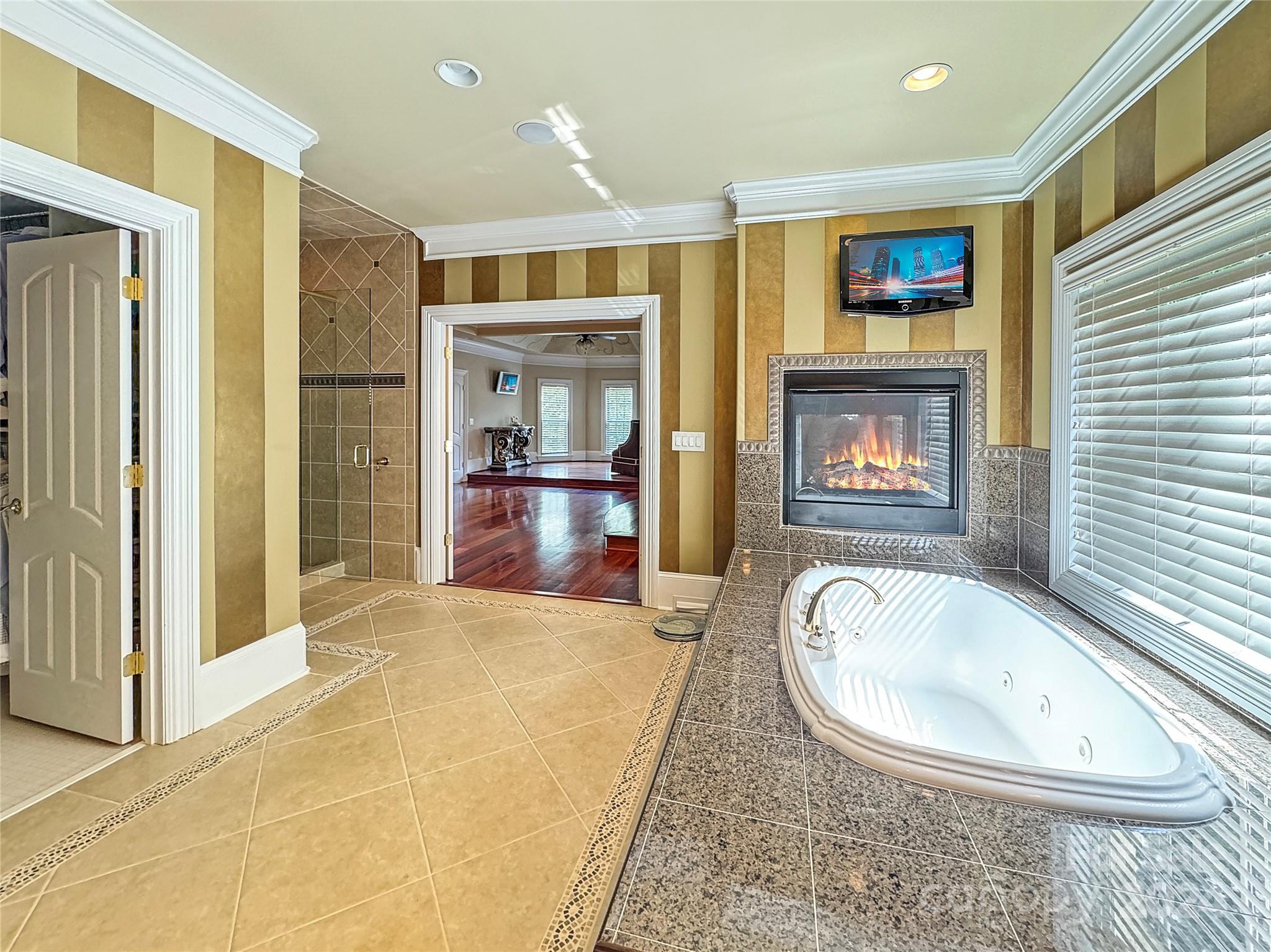 9100 Woodhall Lake Dr, Waxhaw, NC 28173