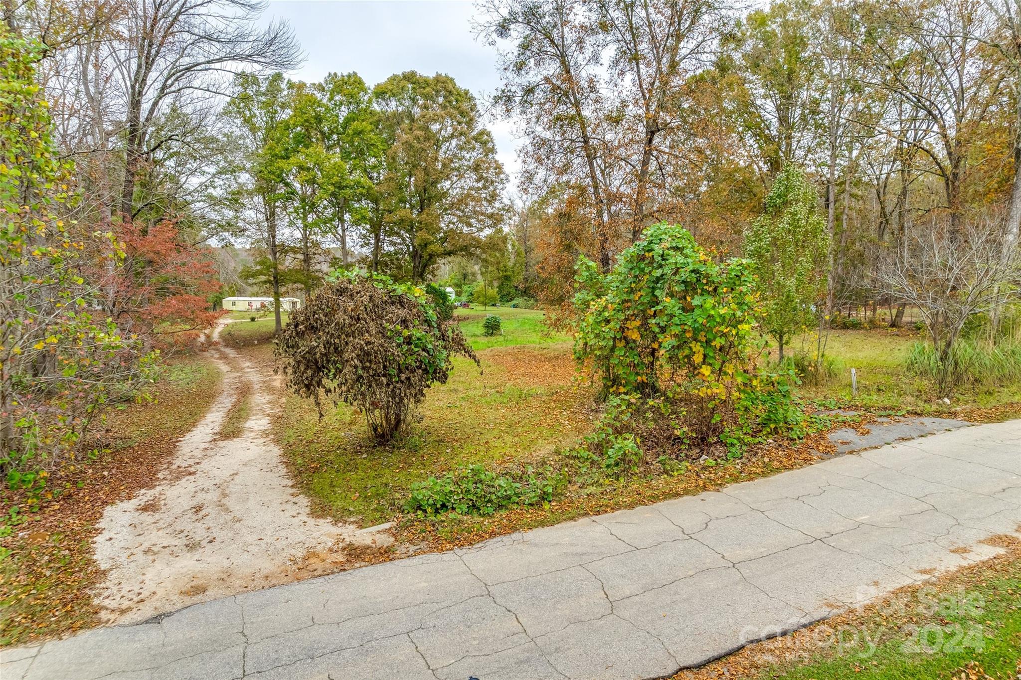 2436 Campbell Lake Rd, Lancaster, SC 29720