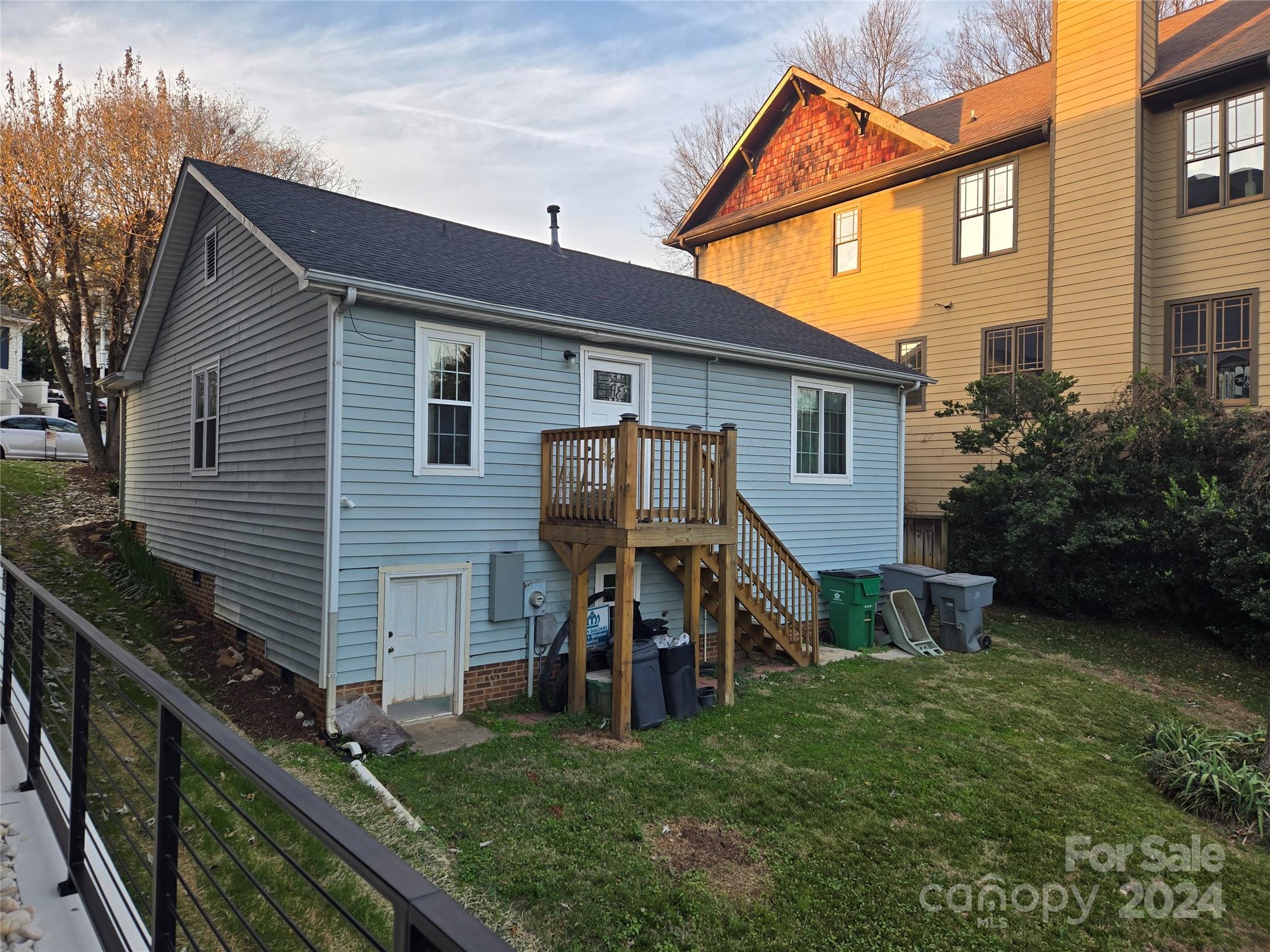 316 Frazier Ave, Charlotte, NC 28216