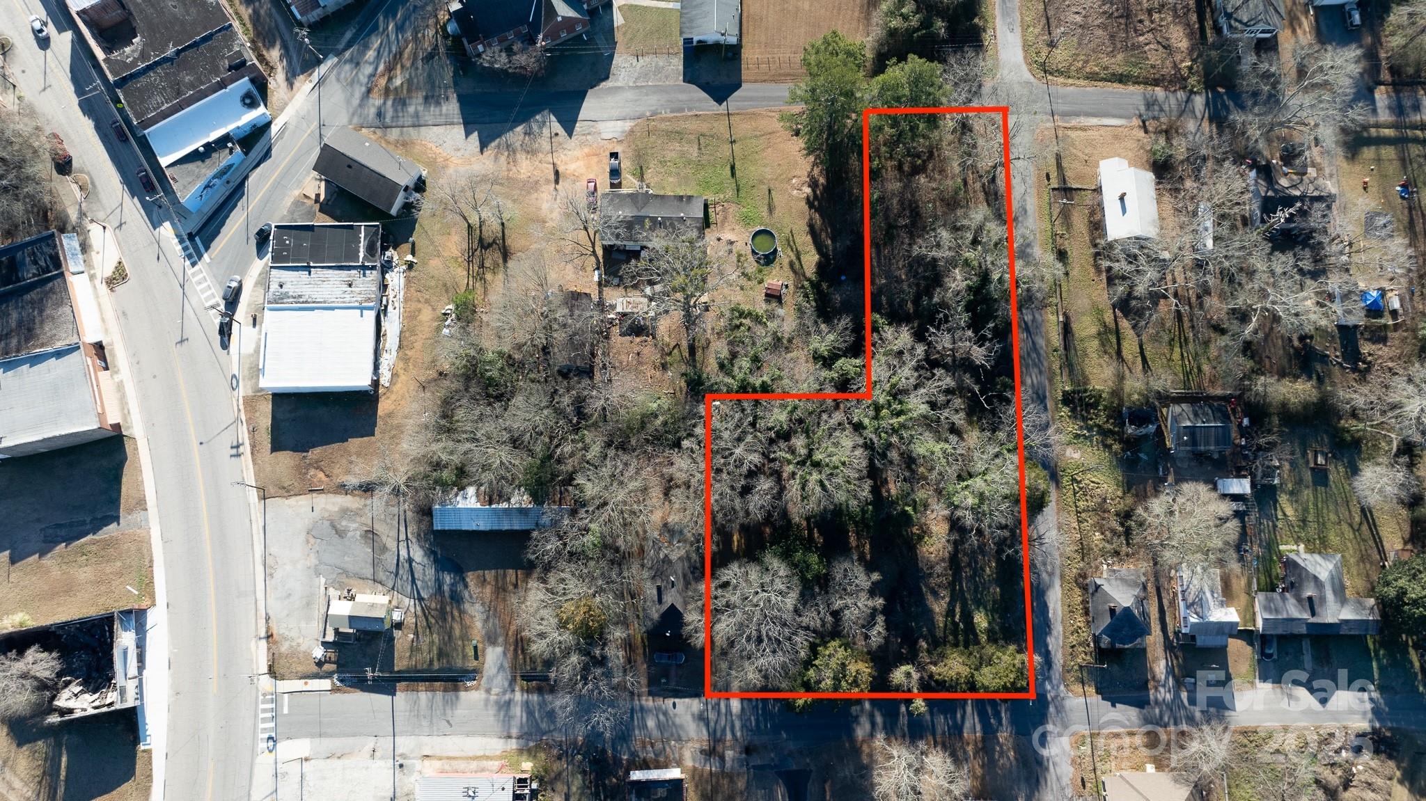 3 Catawba Ave, Great Falls, SC 29055