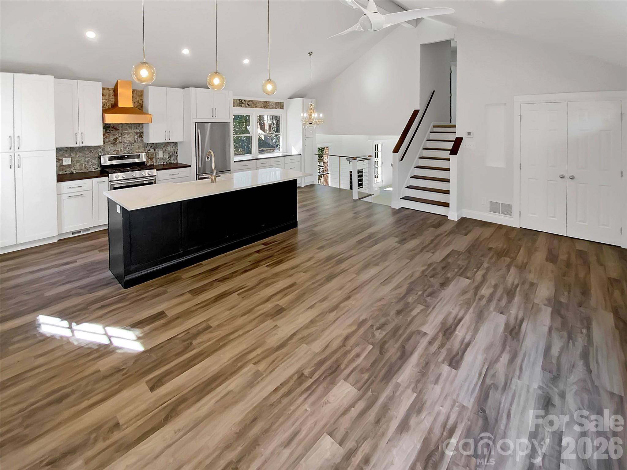 7401 Limerick Dr, Charlotte, NC 28270