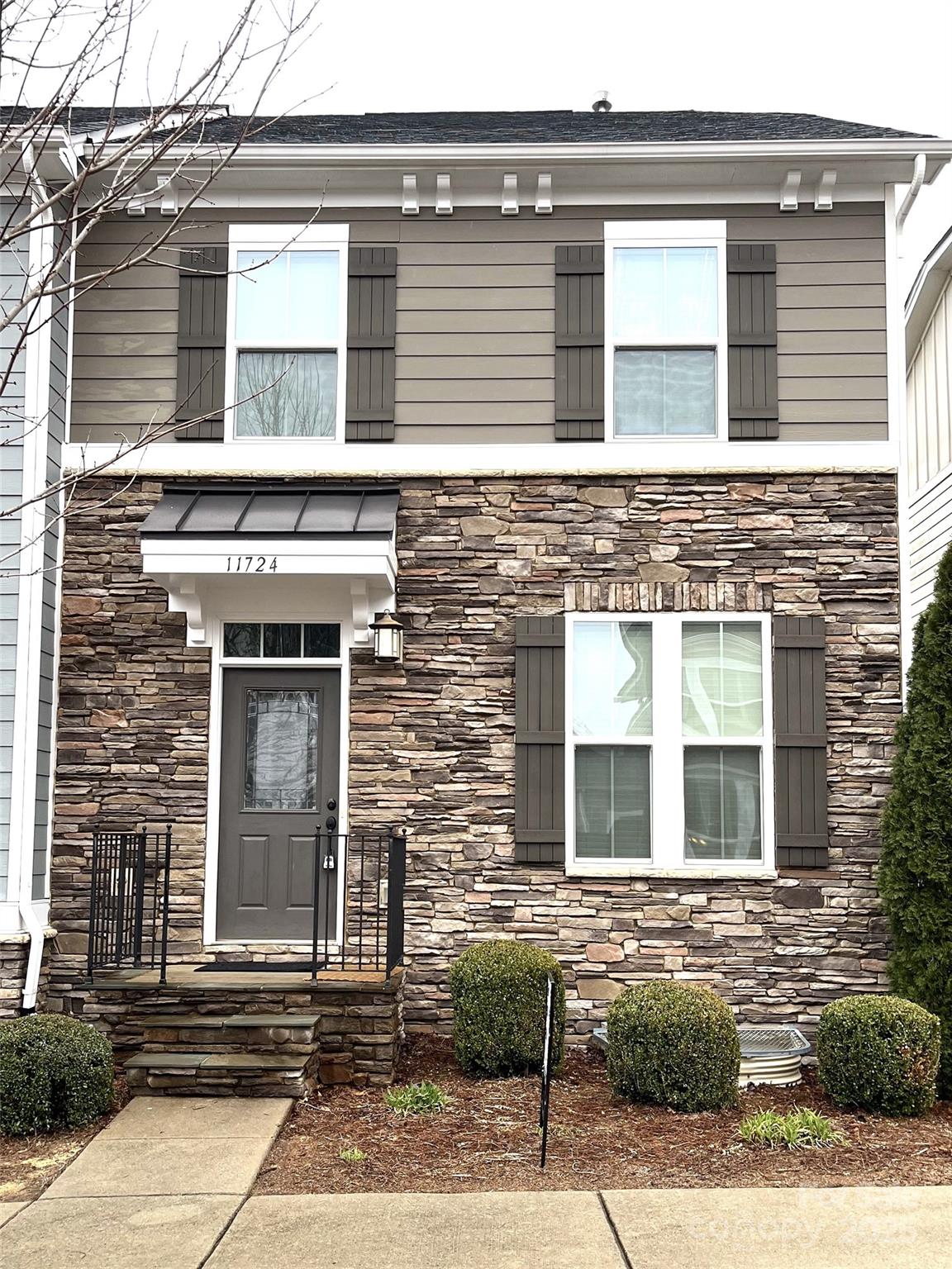 11724 Blessington Rd, Huntersville, NC 28978