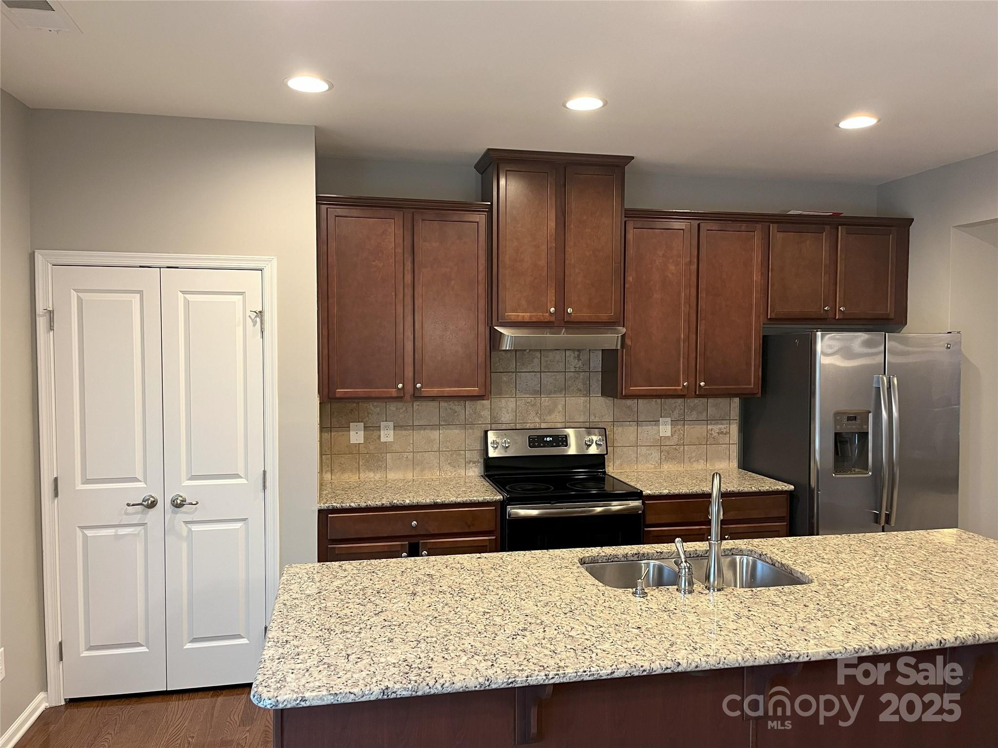 11724 Blessington Rd, Huntersville, NC 28978