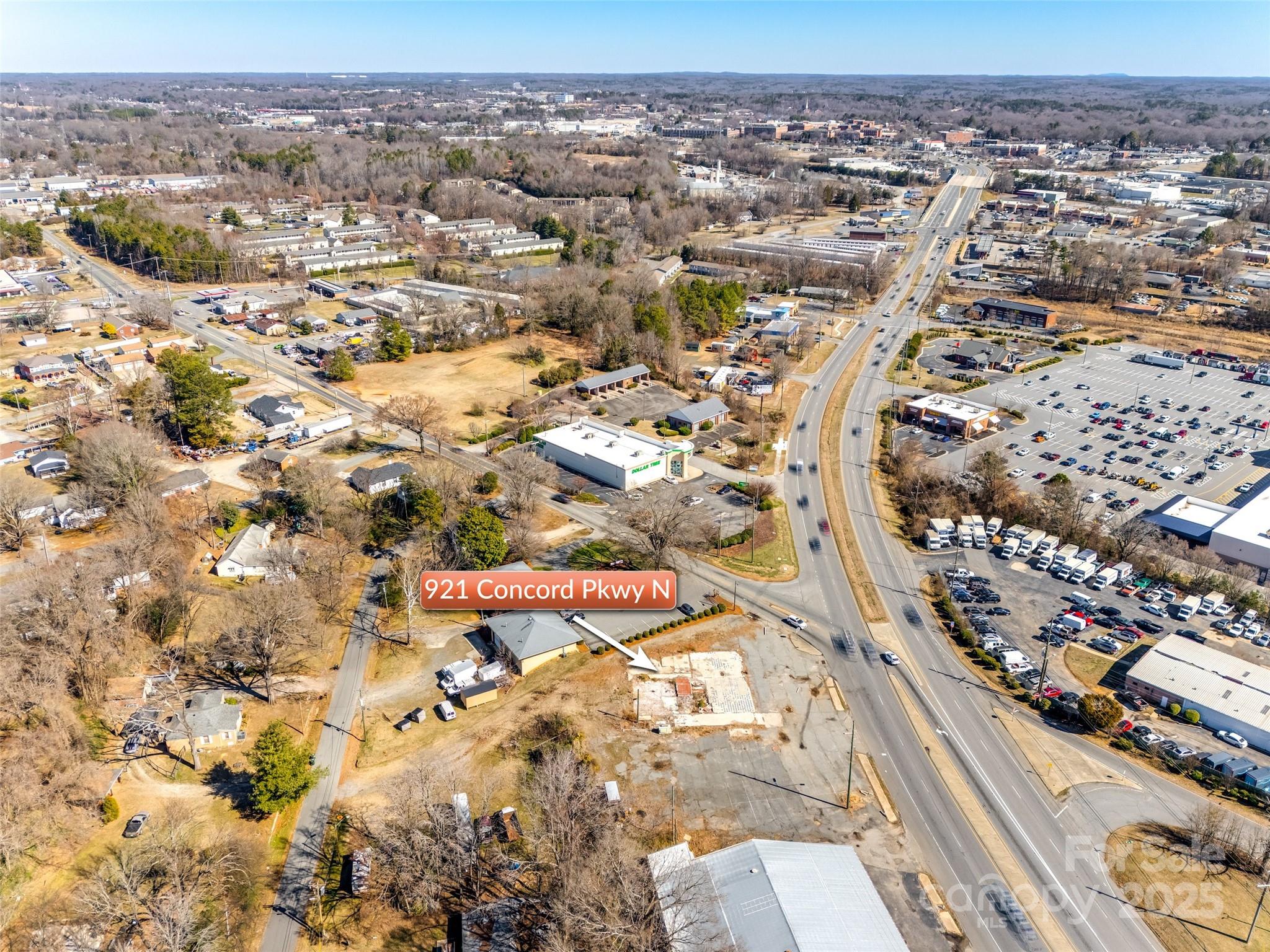 921 Concord Parkway Hw N, Concord, NC 28027