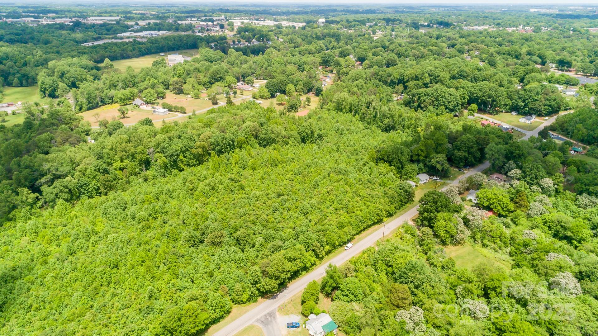 3 Williams Ave, Statesville, NC 28677