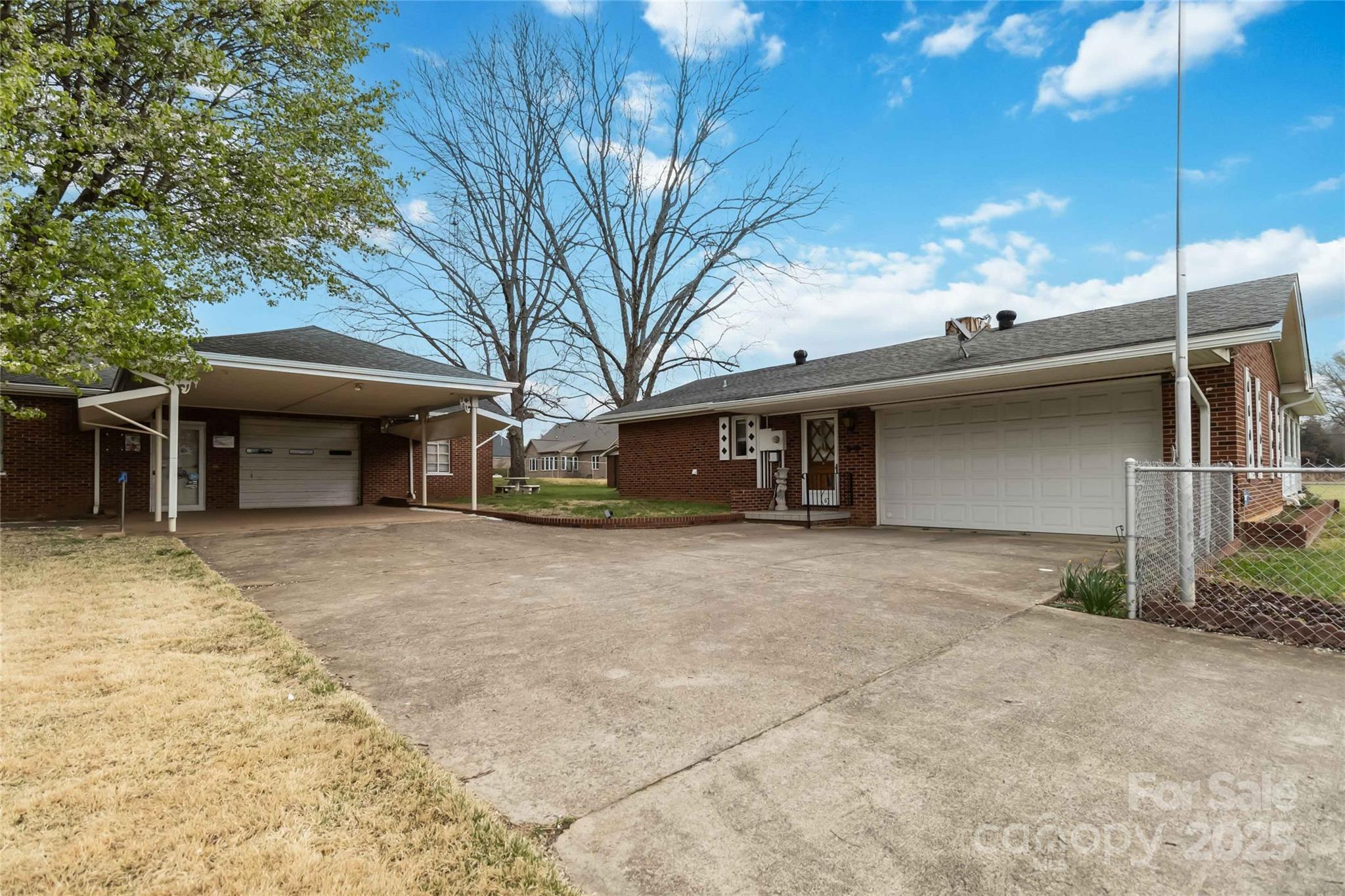 5643 Twinkle Dr, Concord, NC 28025