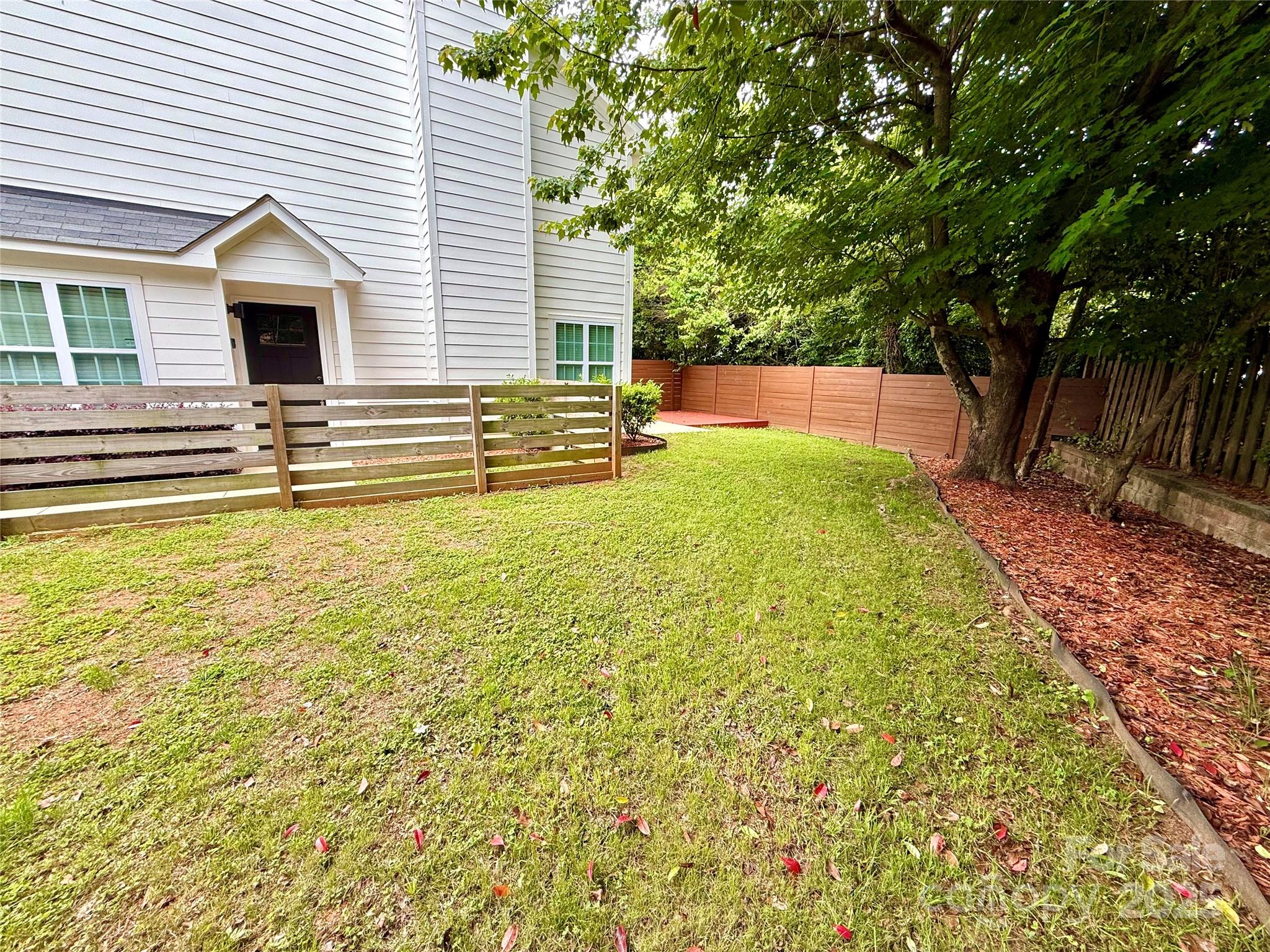 1519 Briar Creek Rd #B, Charlotte, NC 28205