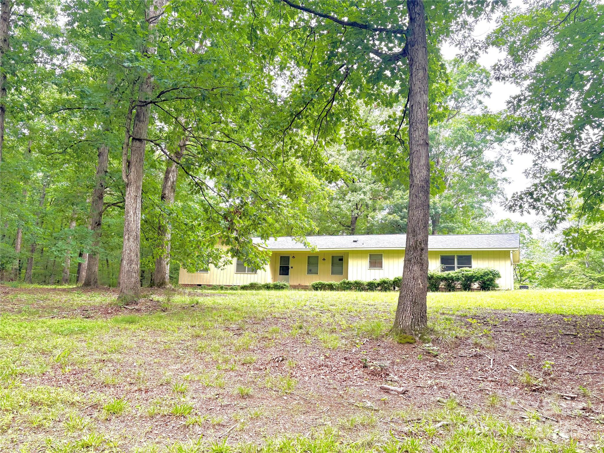 1614 Medlin Rd, Monroe, NC 28112