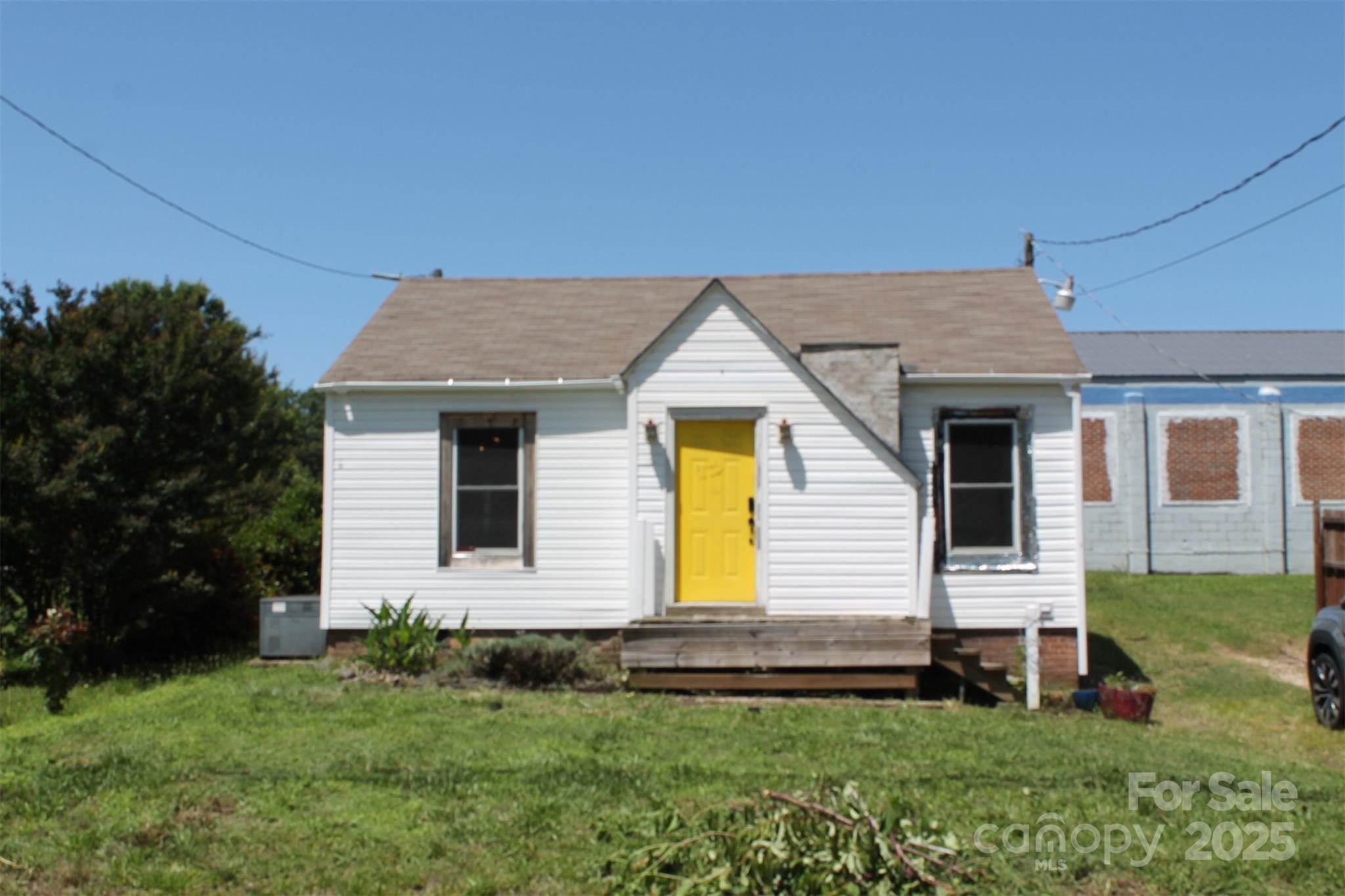 1004 S Ridge Ave, Kannapolis, NC 28083