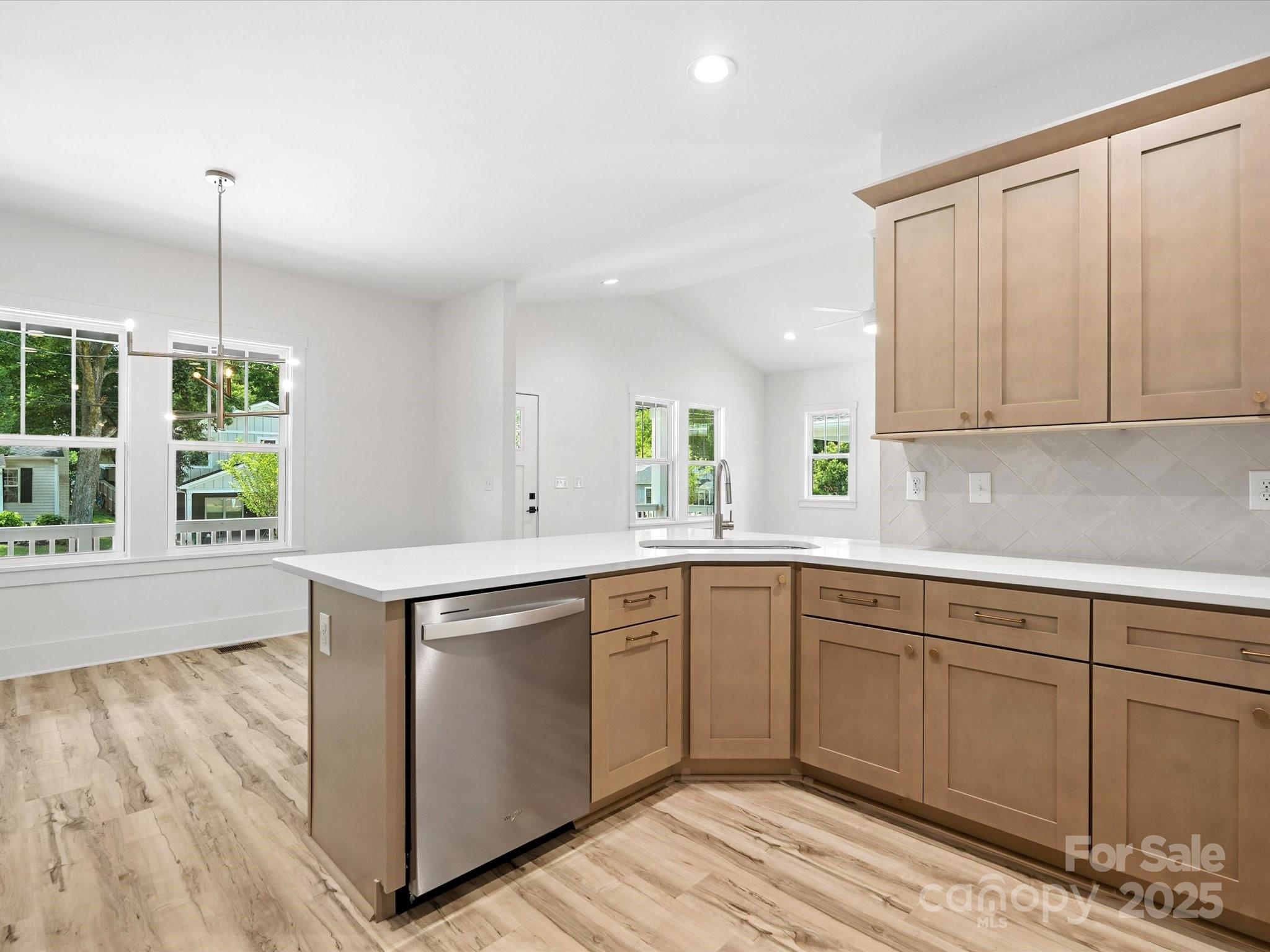4113 Rutgers Ave, Charlotte, NC 28206