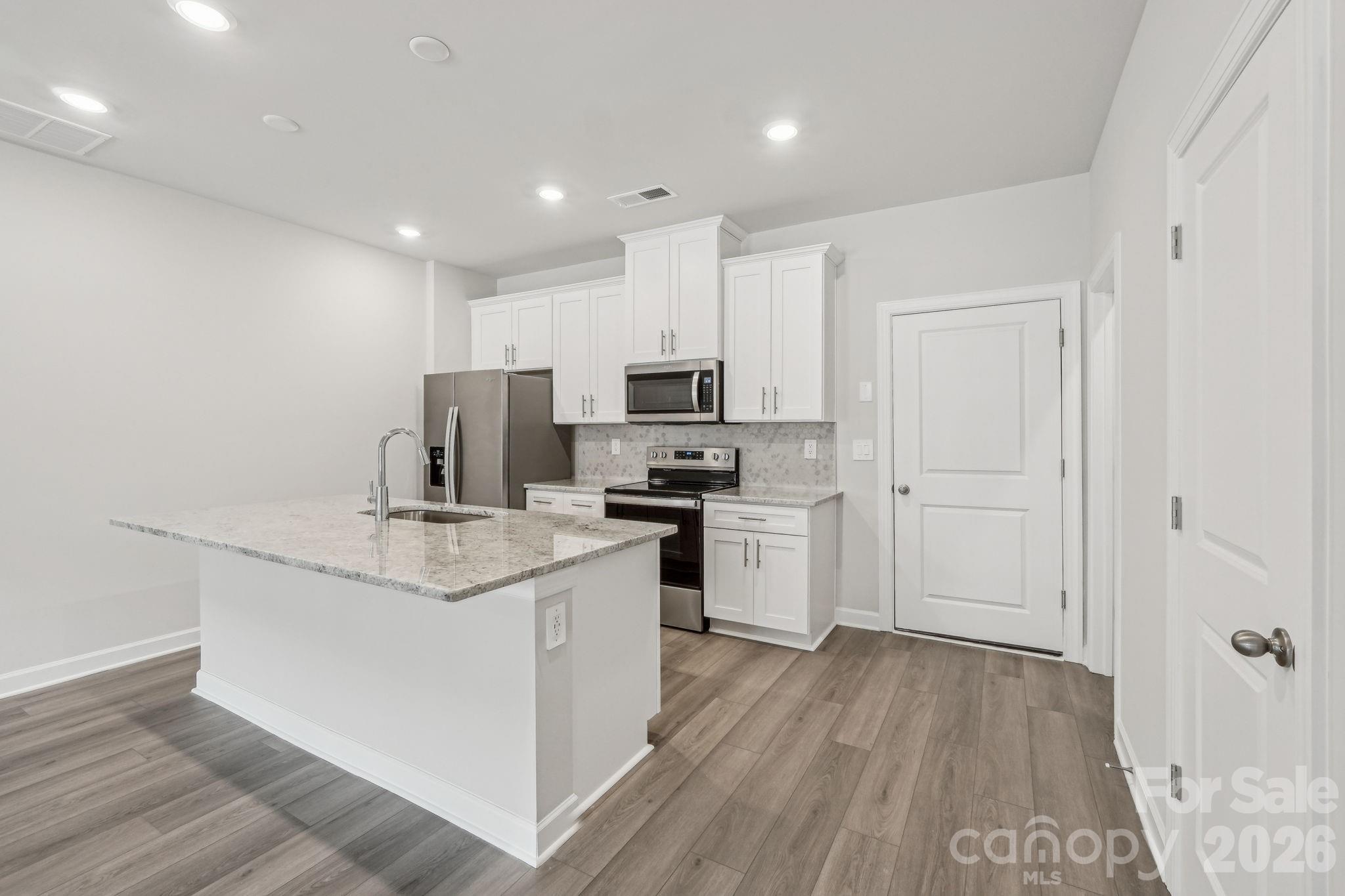 108 Ciara Pl #B, Mooresville, NC 28117