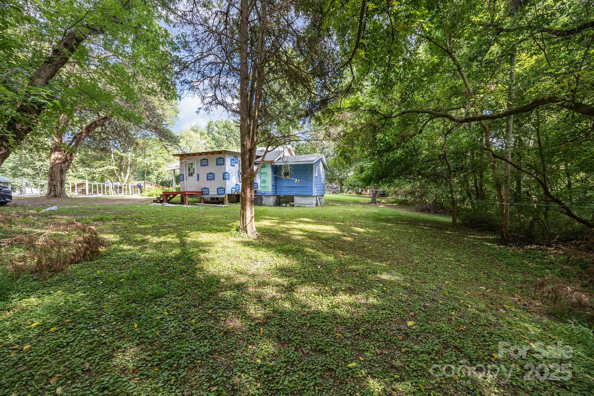 1110 Wall St, Statesville, NC 28677