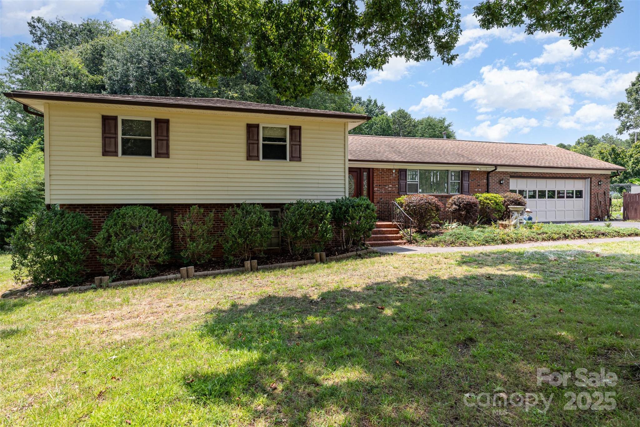 9825 Hagers Rd, Huntersville, NC 28078