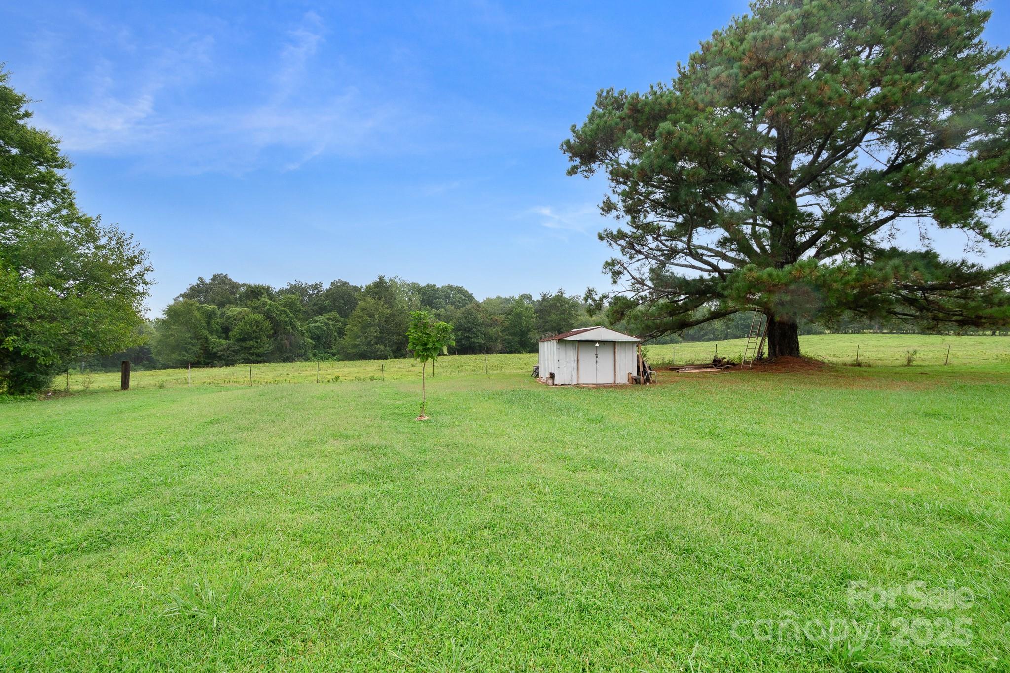 940 W End Rd, Chester, SC 29706