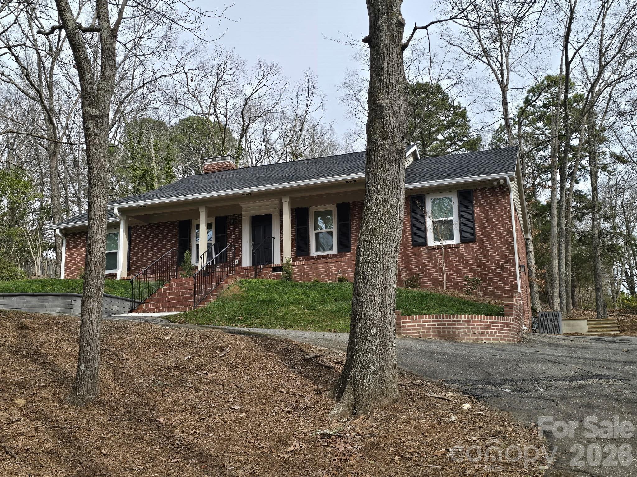 126 Sunset Dr, Chester, SC 29706