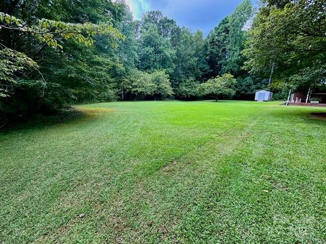 912 Redwood Ln, Chester, SC 29706