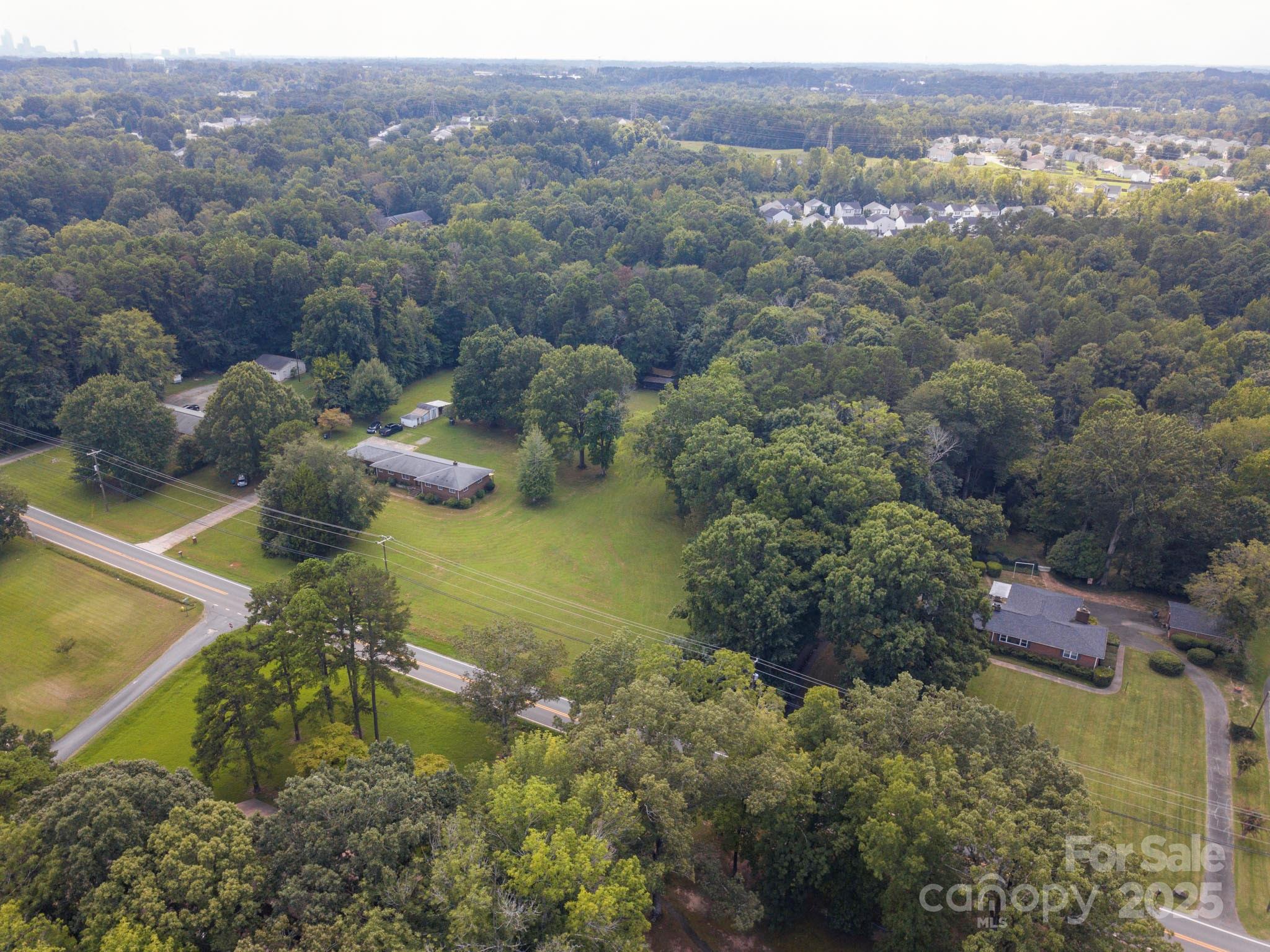 6545 Pleasant Grove Rd, Charlotte, NC 28216