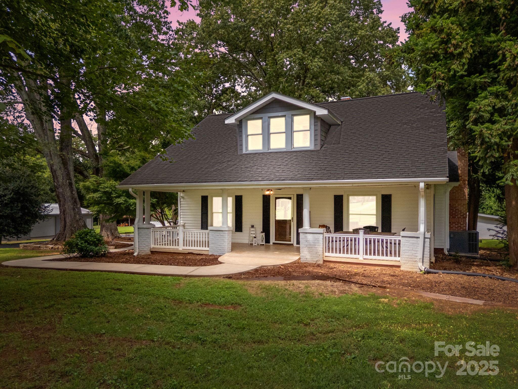 8900 Old Concord Rd, Salisbury, NC 28146