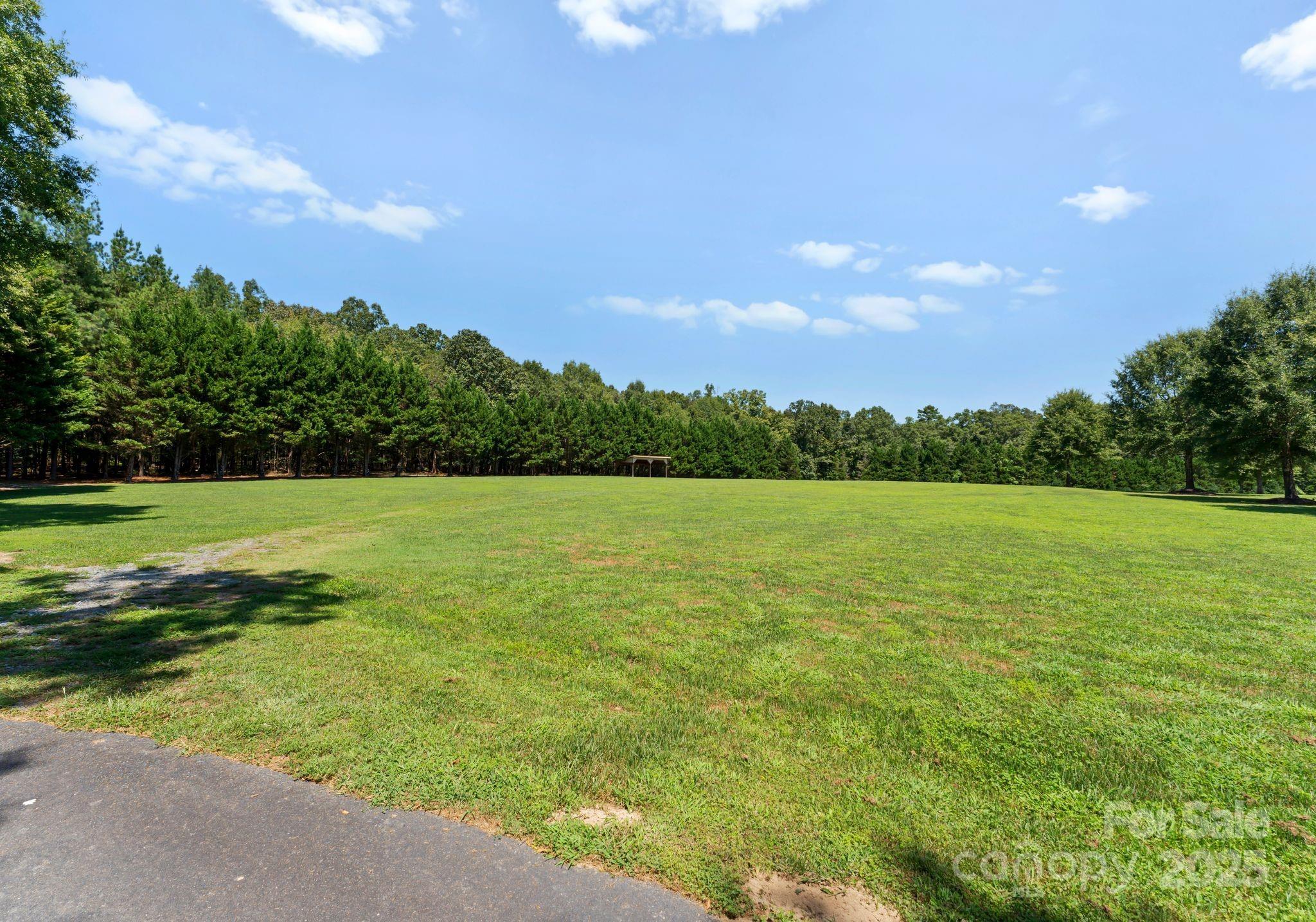 315 Brief Rd W, Indian Trail, NC 28079