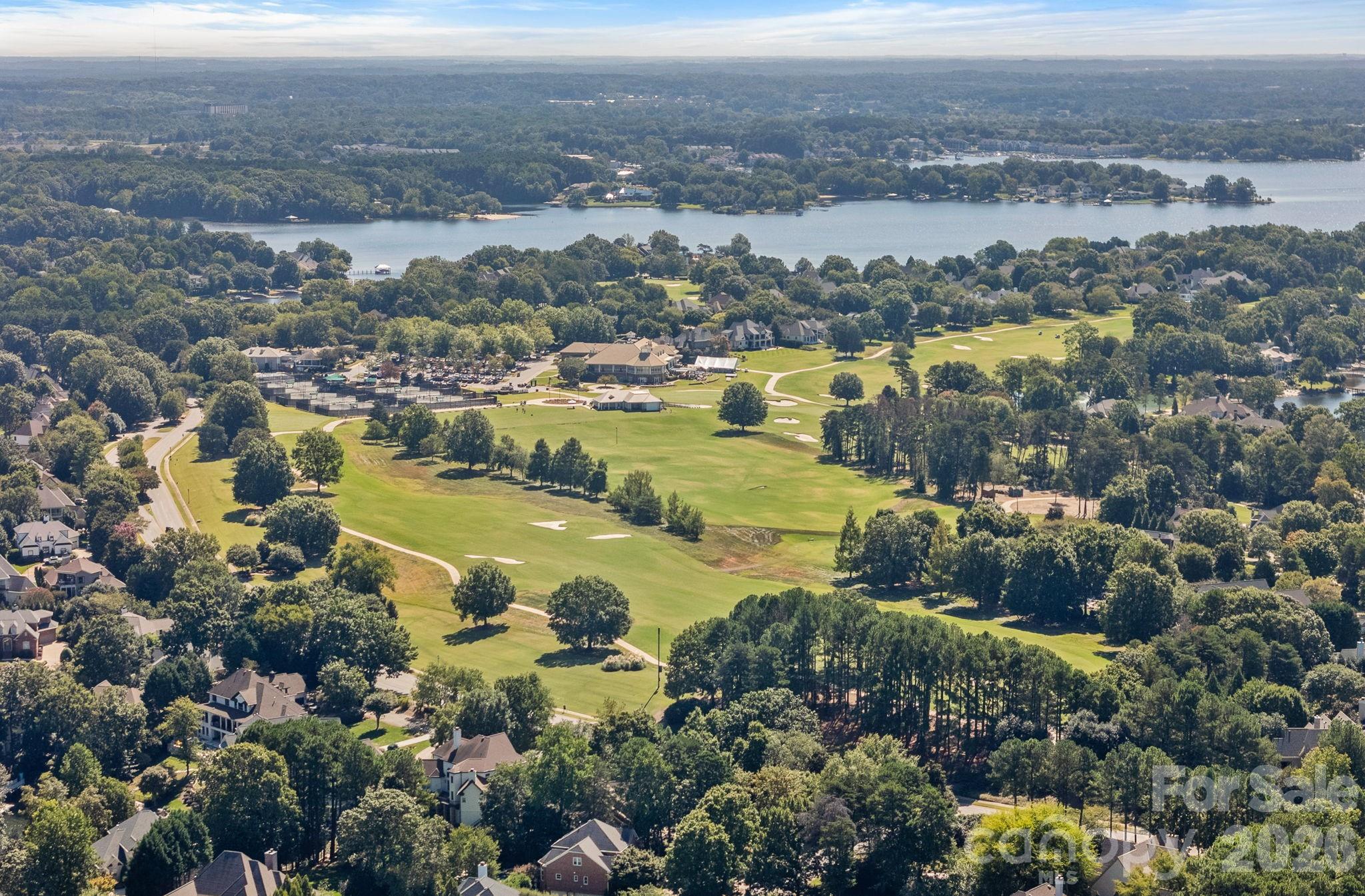 19002 Lakehouse Pointe Dr, Cornelius, NC 28031