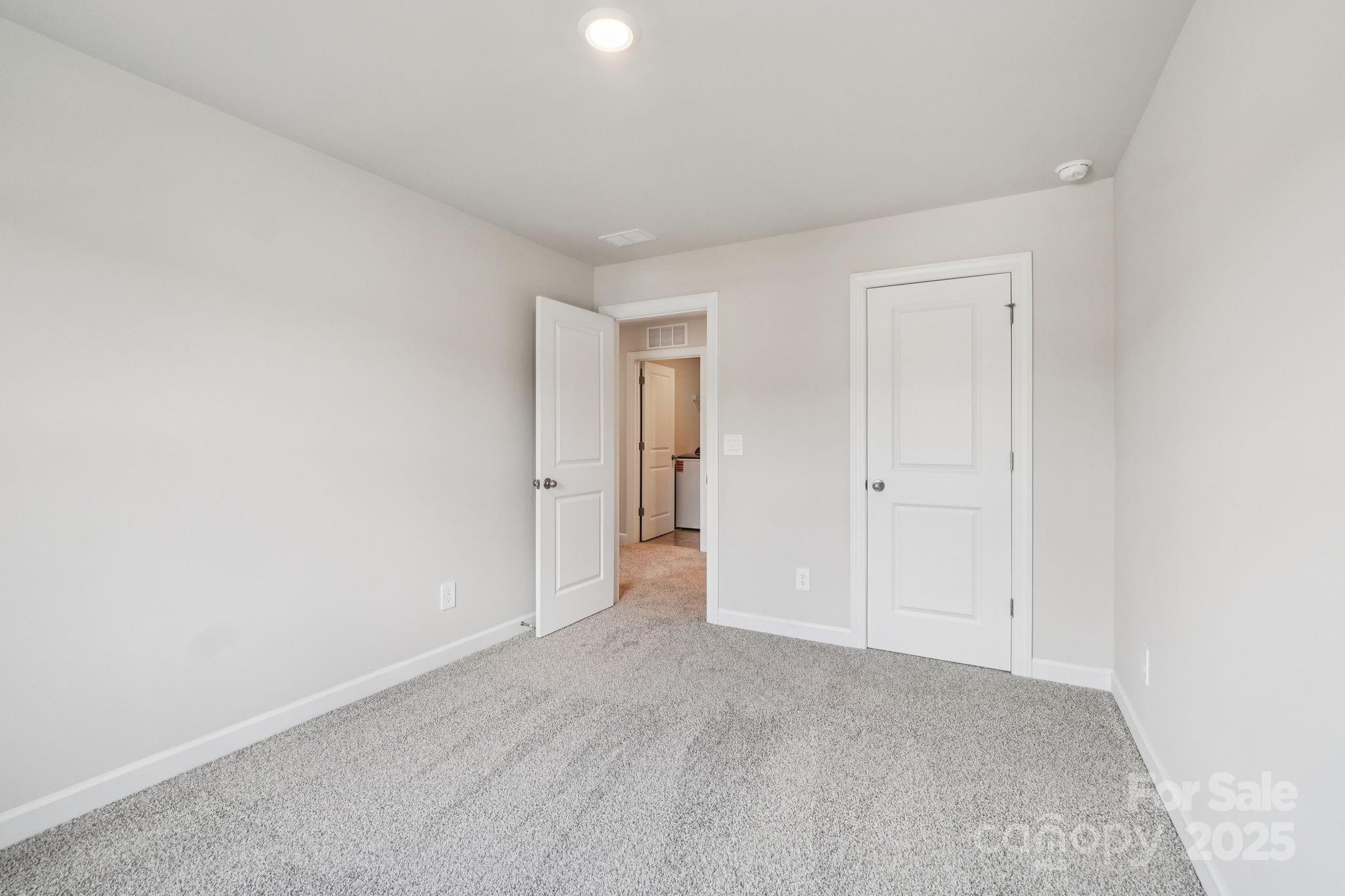 1470 Carthage Dr, Salisbury, NC 28144
