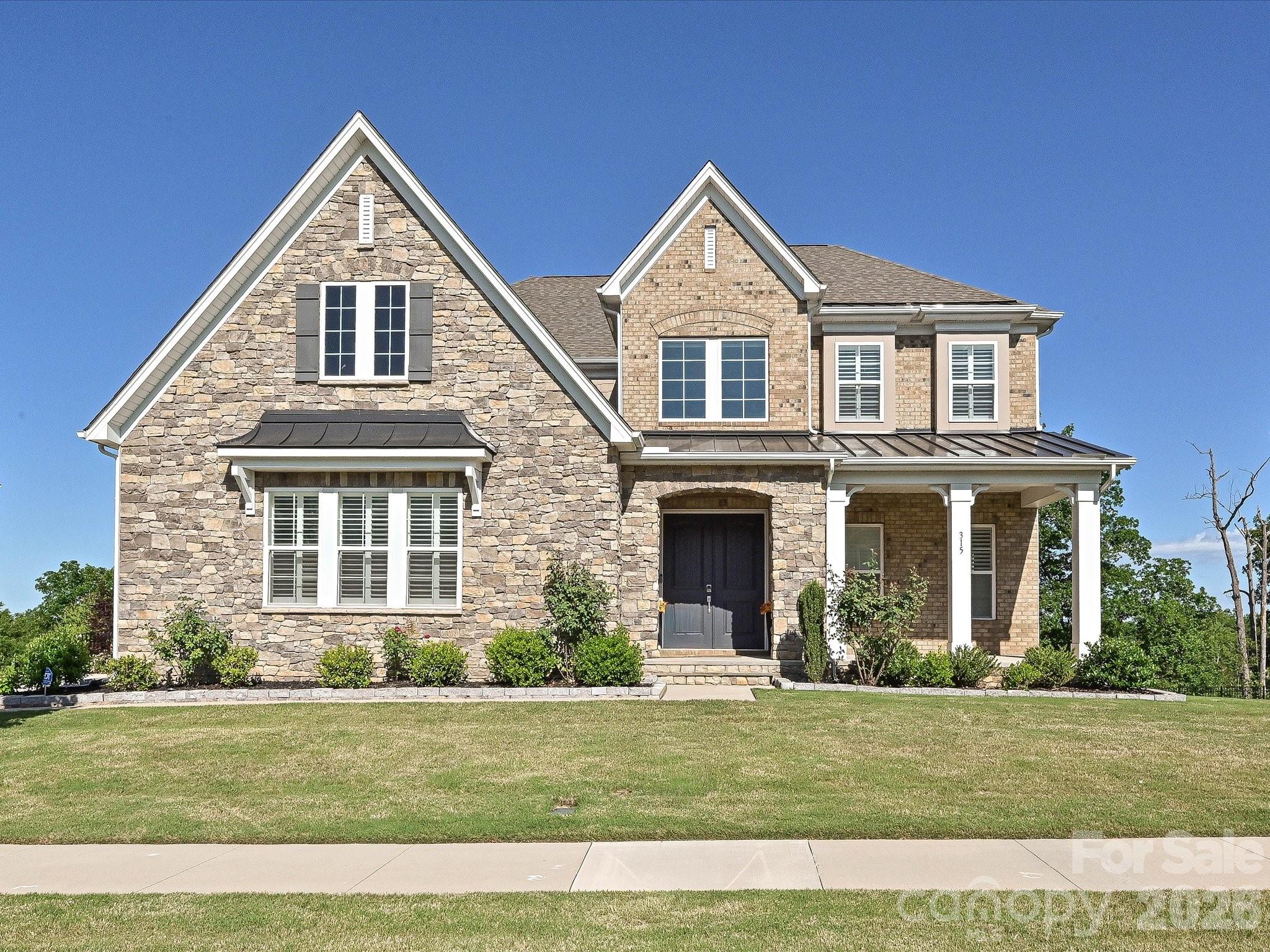 315 W Waterlynn Rd, Mooresville, NC 28117