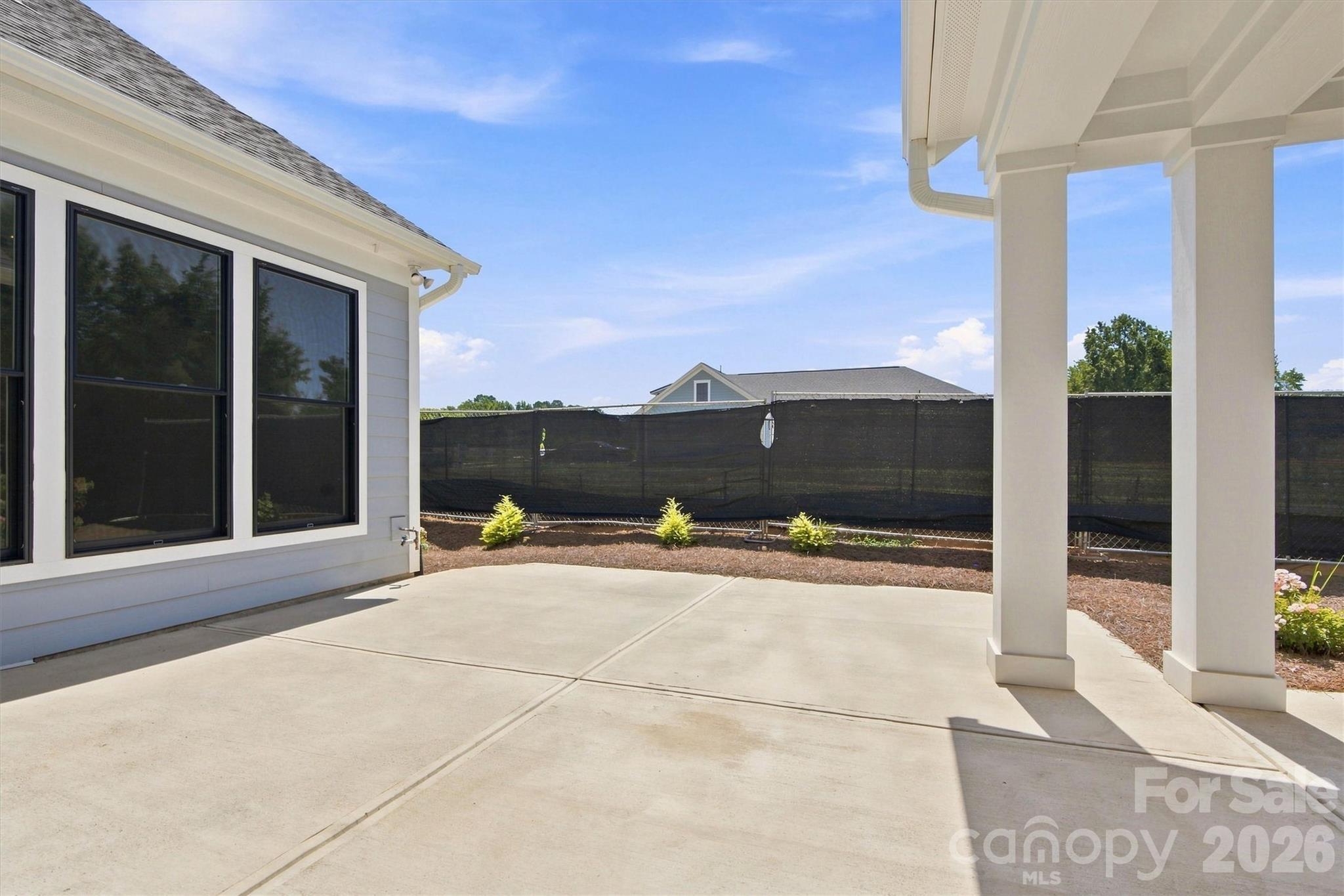 3048 Five Creek Rd, Charlotte, NC 28213
