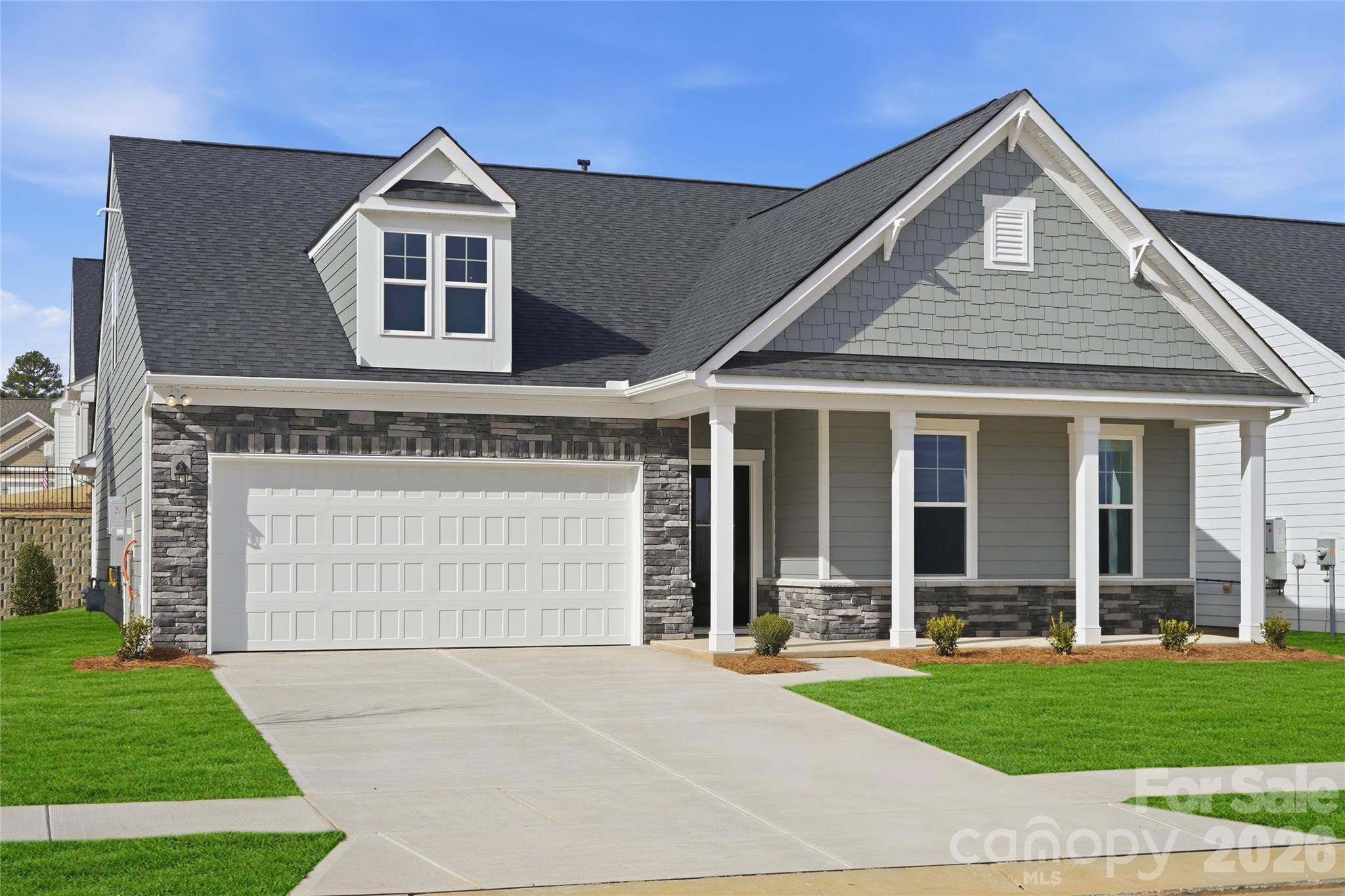 1060 Arundle Rd, Sherrills Ford, NC 28673