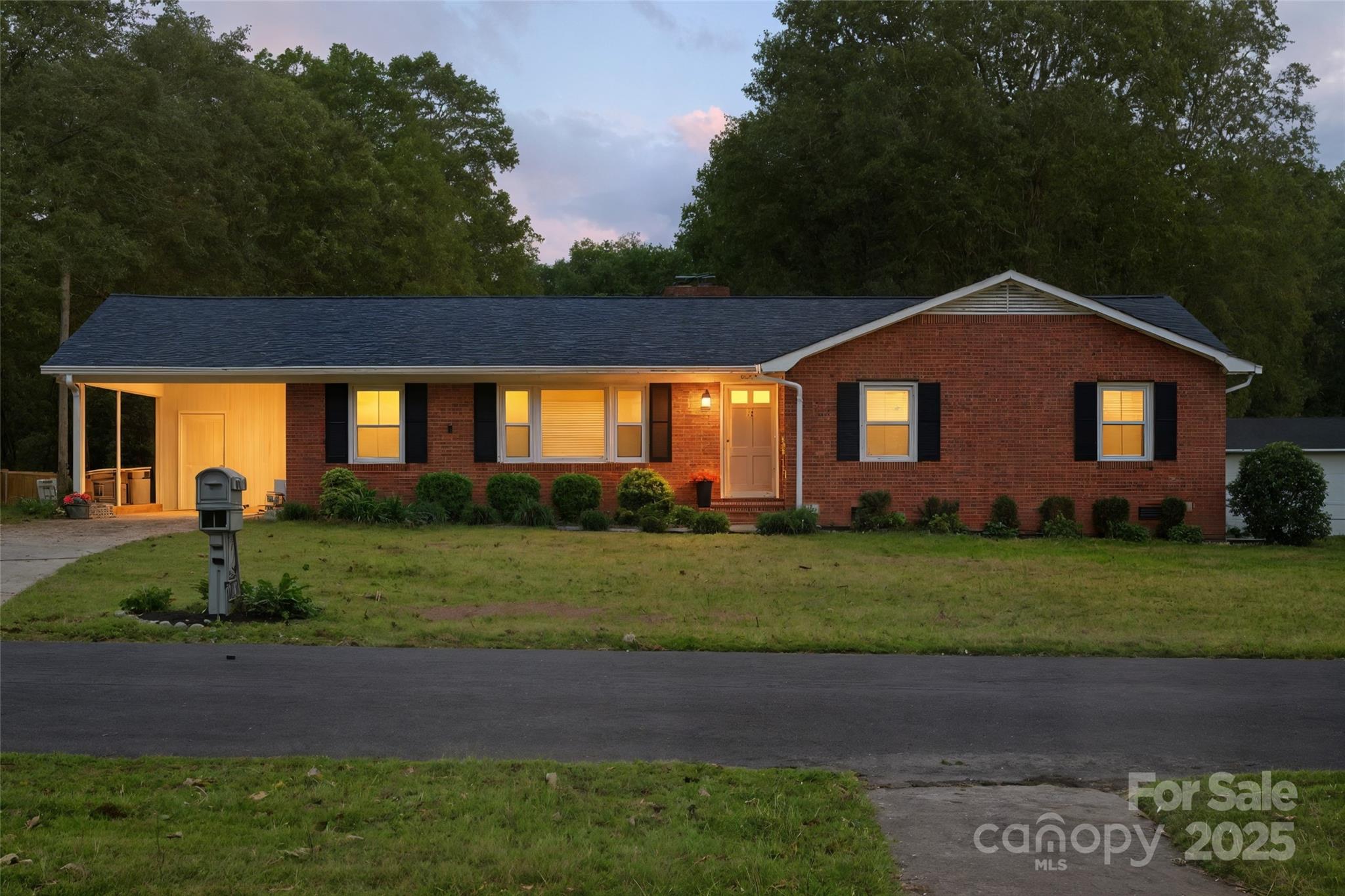 2101 Shady Ln, Monroe, NC 28110