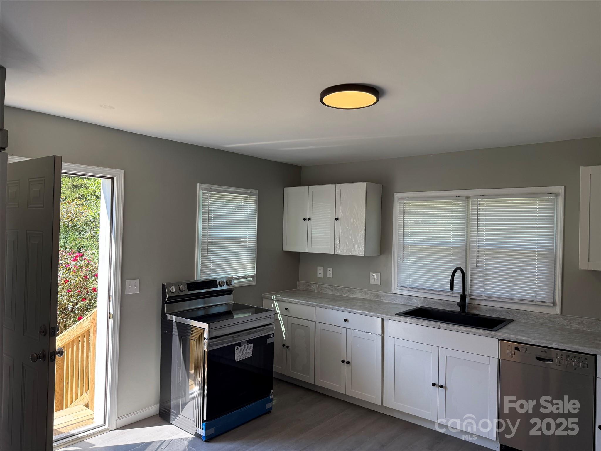 837 Sikes Mill Rd, Monroe, NC 28110