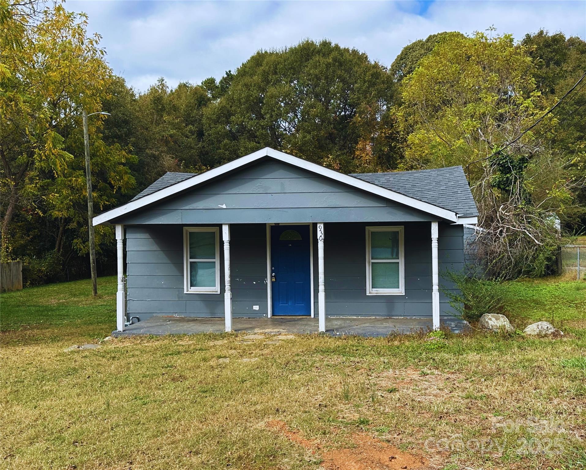 930 Mauney Ave E, Gastonia, NC 28054