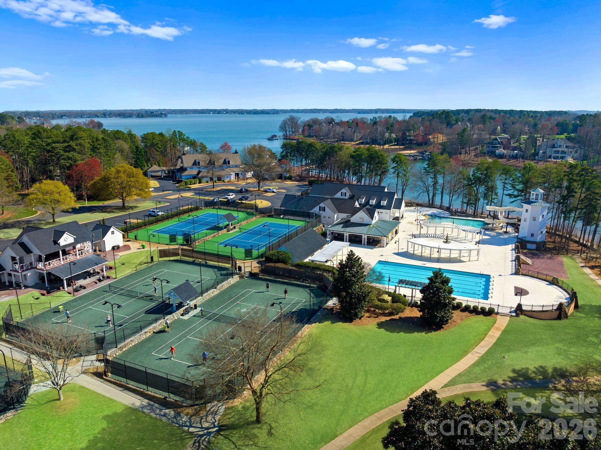 106 Lightship Dr, Mooresville, NC 28117