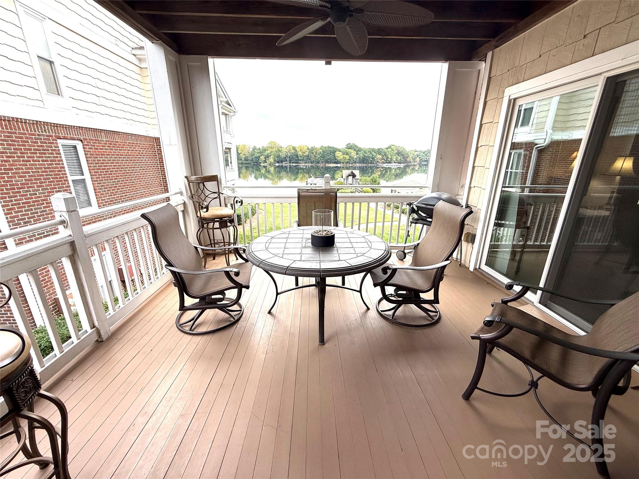 930 Jetton St #20, Davidson, NC 28036