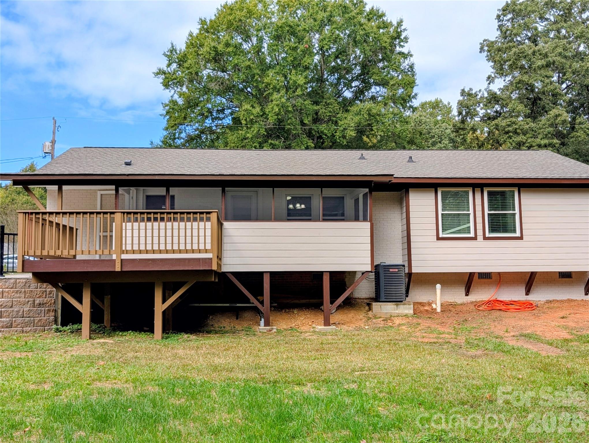 3220 Jonesberry Rd, Matthews, NC 28105