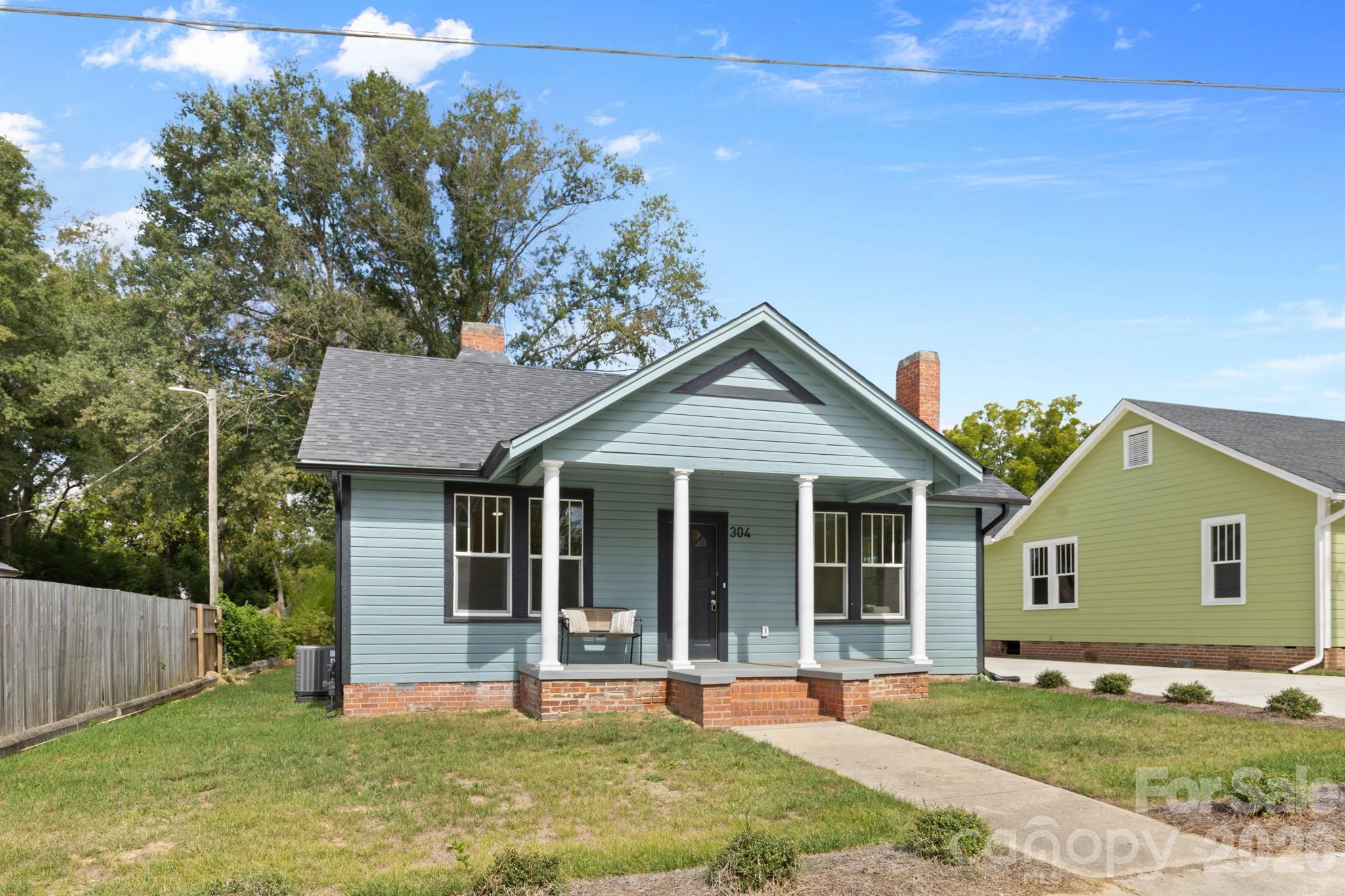 304 W Gay St, Lancaster, SC 29720